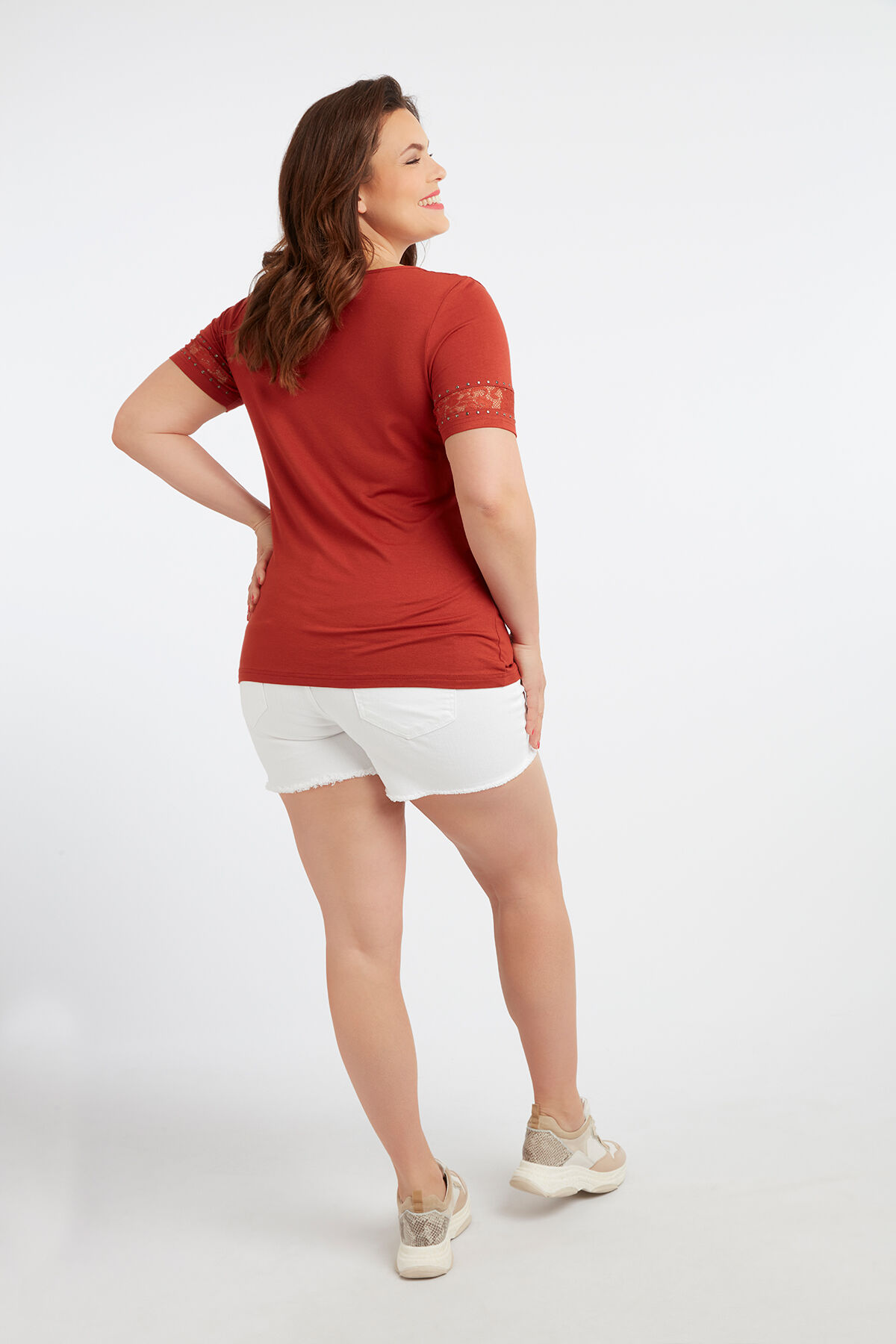 T-shirt met kanten details image number 4