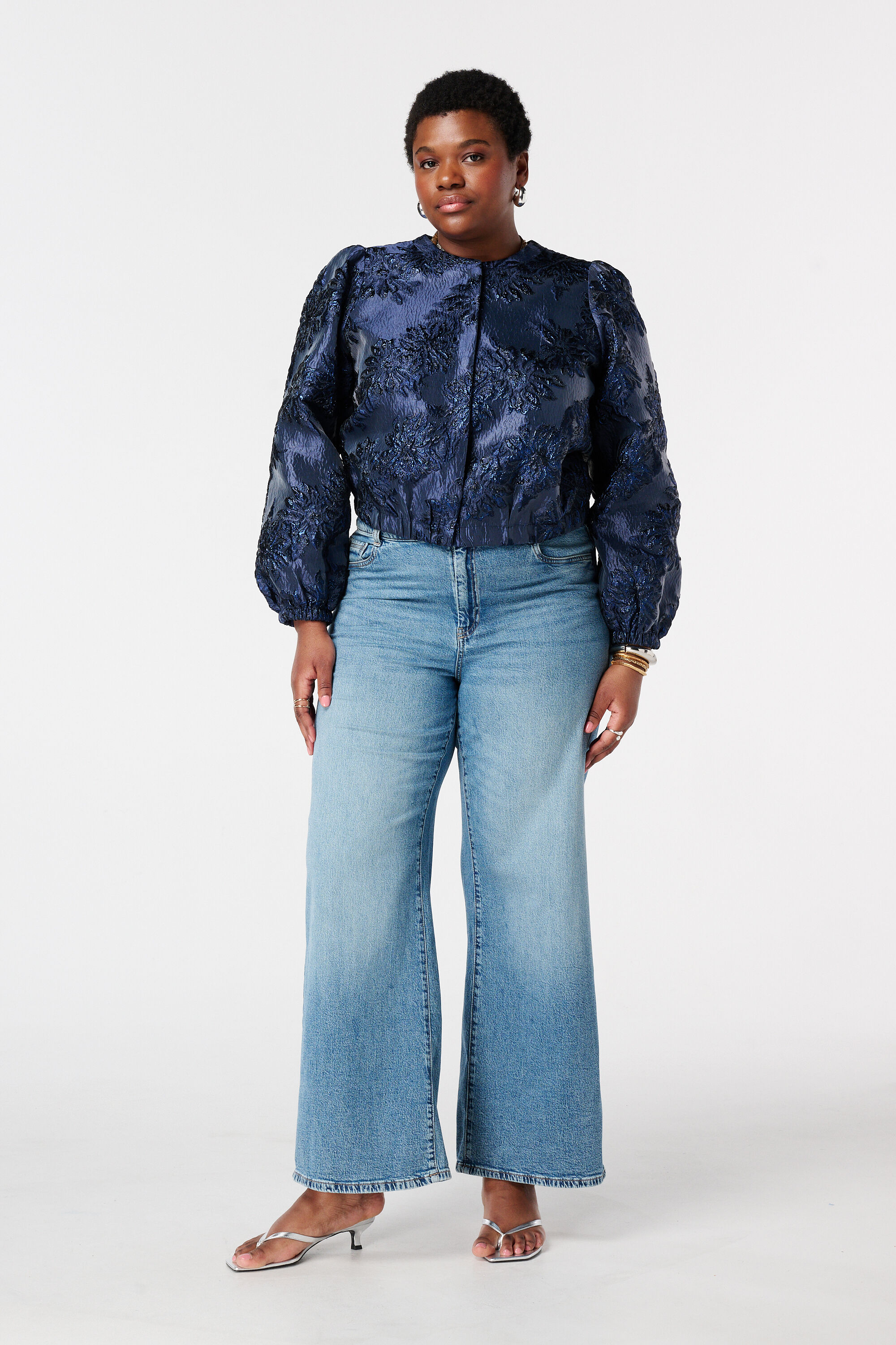 Jacquard bomber jacket image number 5