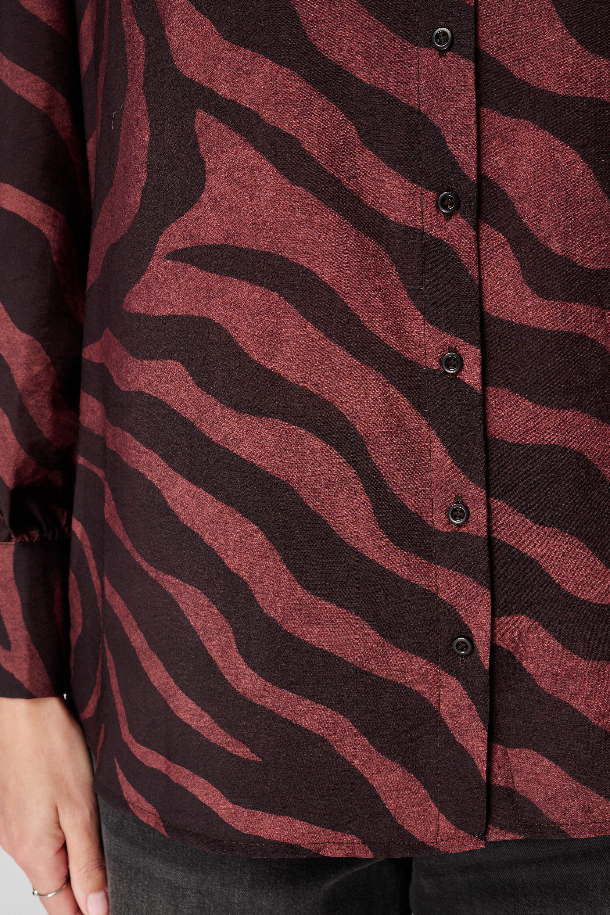 Blouse met dierenprint image number 6