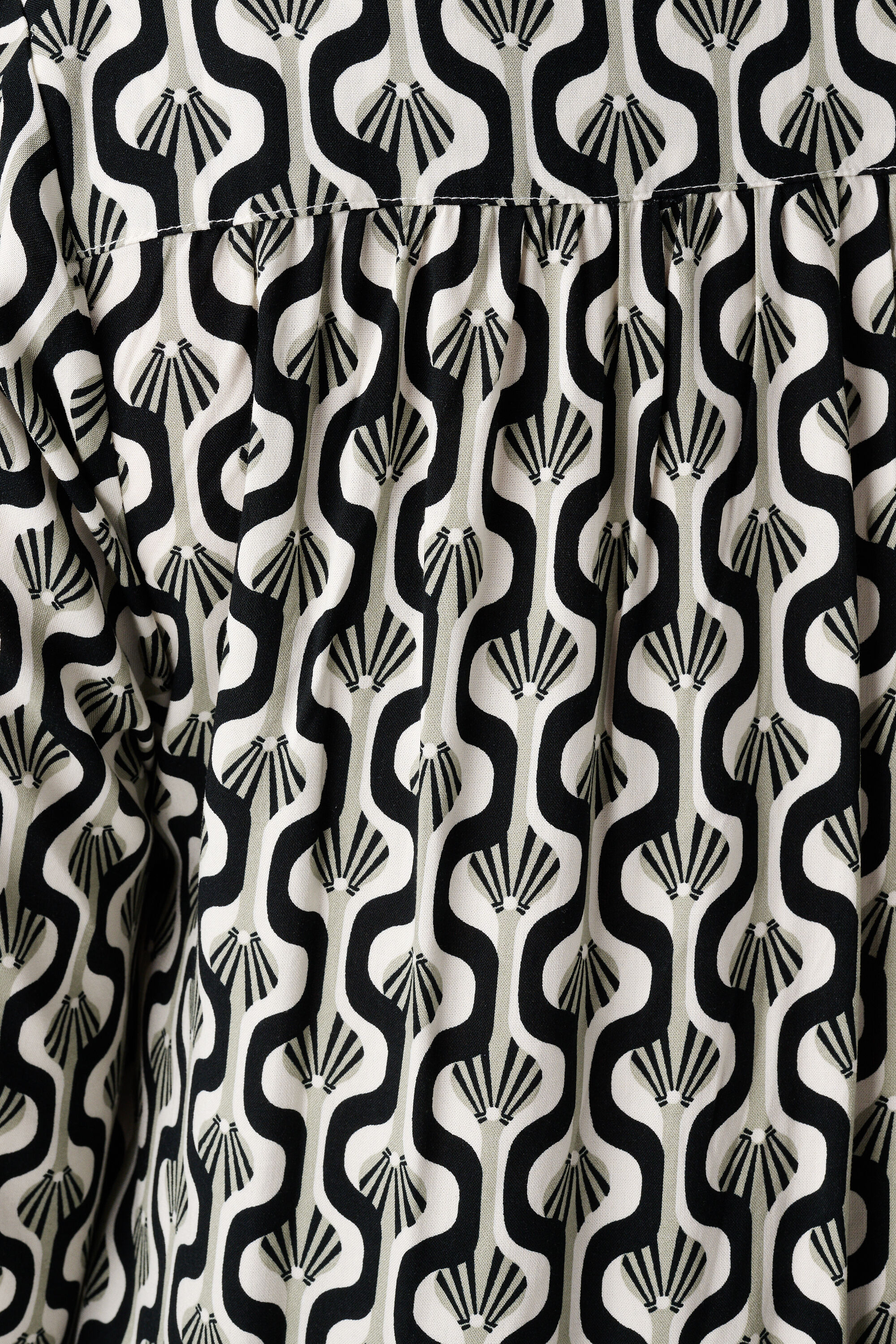 Oversized blouse met print image number 6