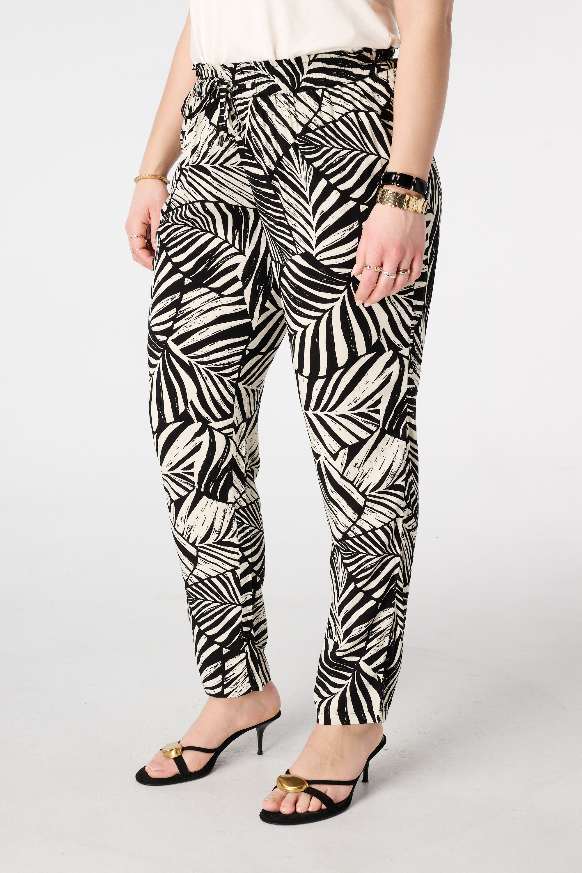 Straight leg broek met print image number 5
