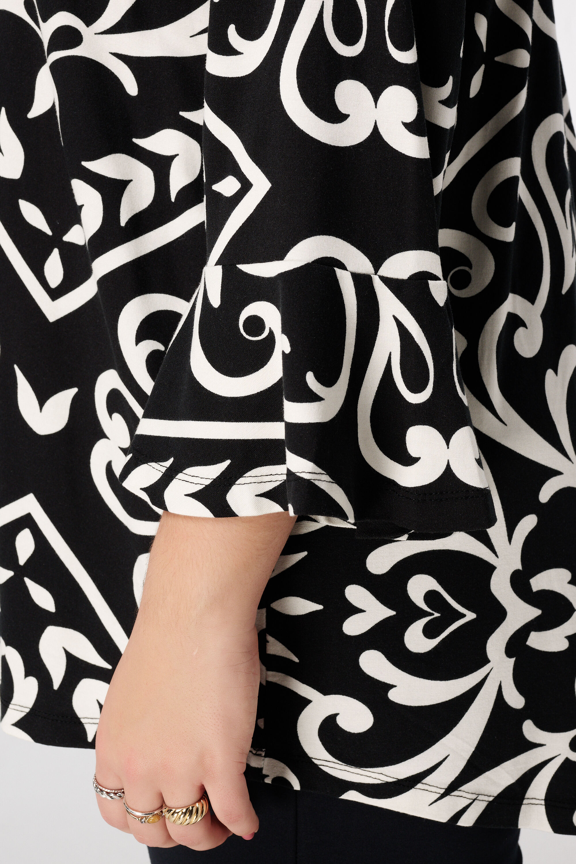 Top met paisleyprint image number 6