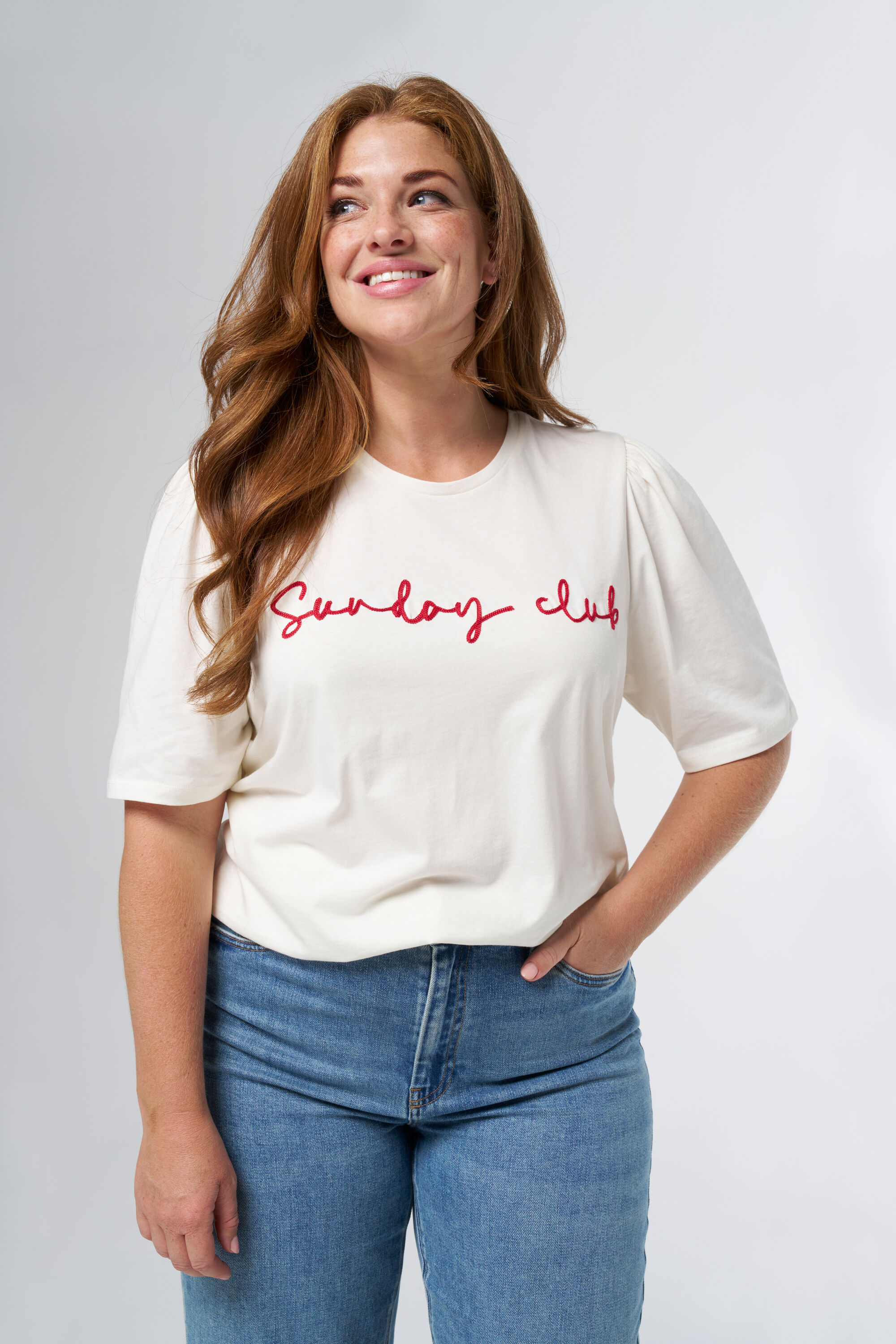 Dames T shirt met geborduurde tekst Gebroken wit MS Mode