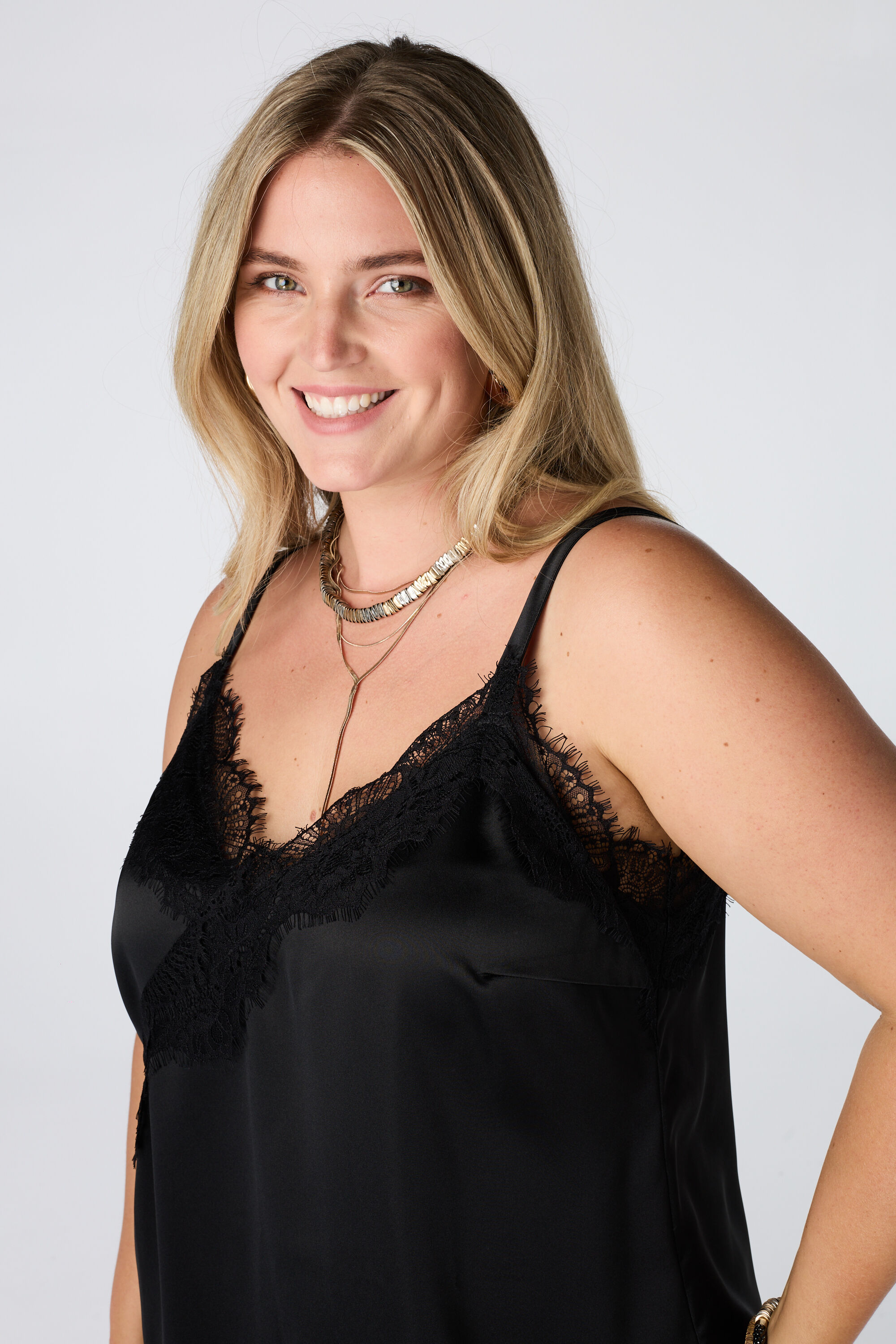 A-symmetrische blouse met kant image number 2
