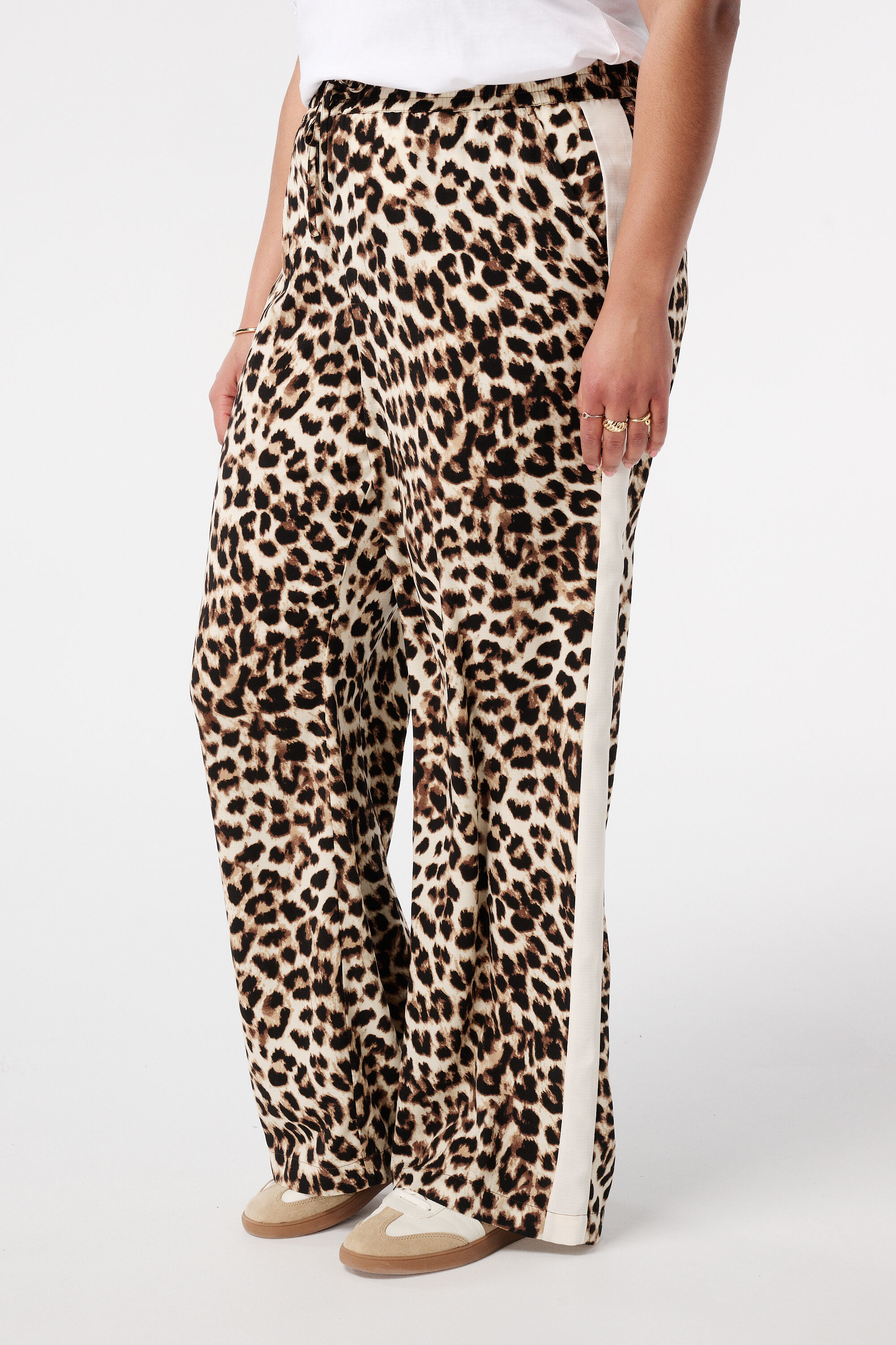 Broek met luipaardprint en contrast streep image number 5