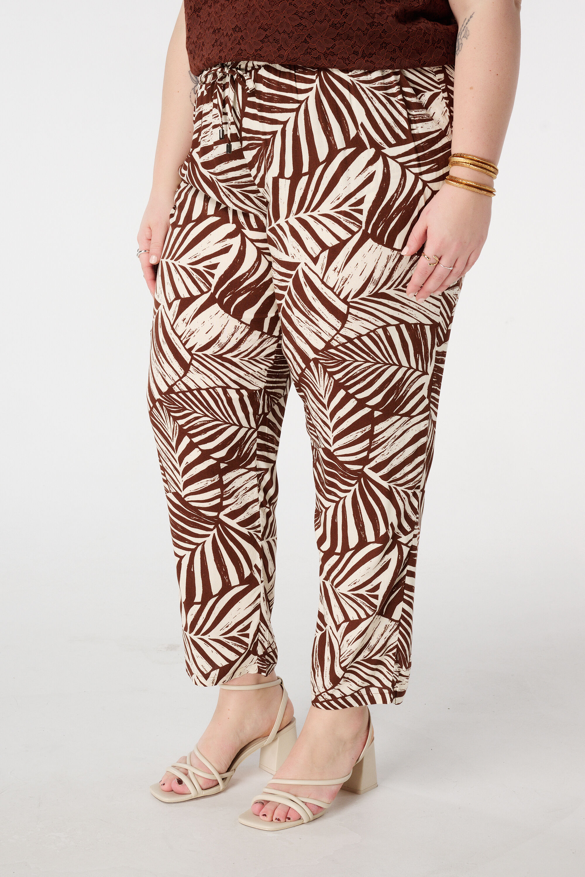 Straight leg broek met print image number 5