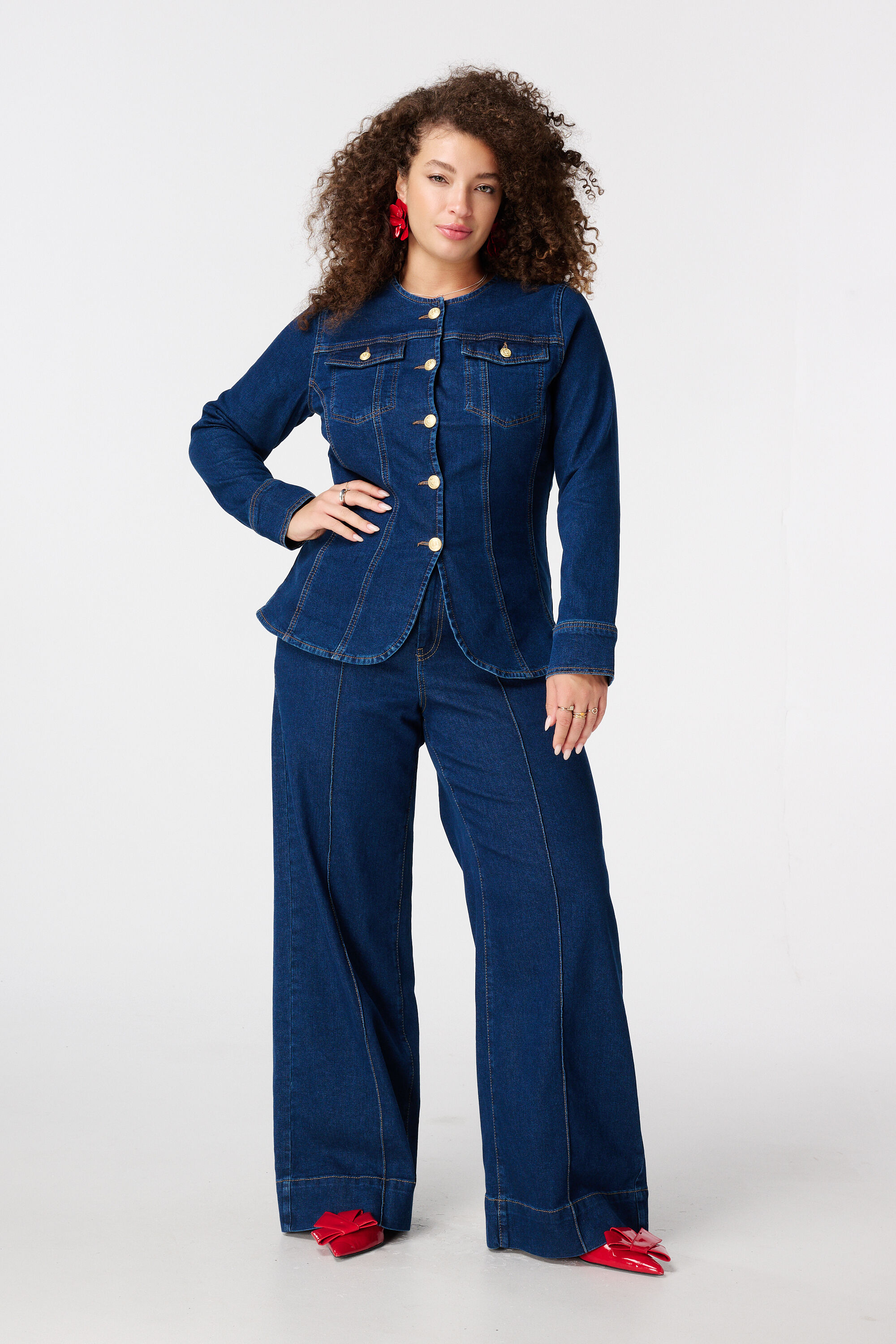 Aansluitend denim jasje image number 5