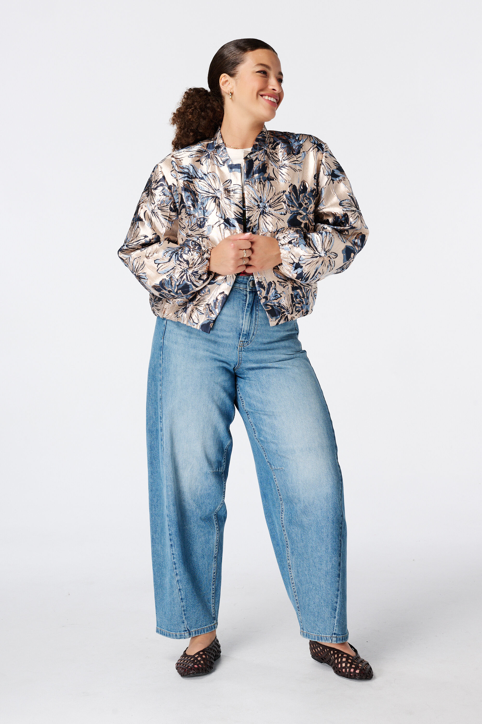 Jacquard bomber jacket image number 5
