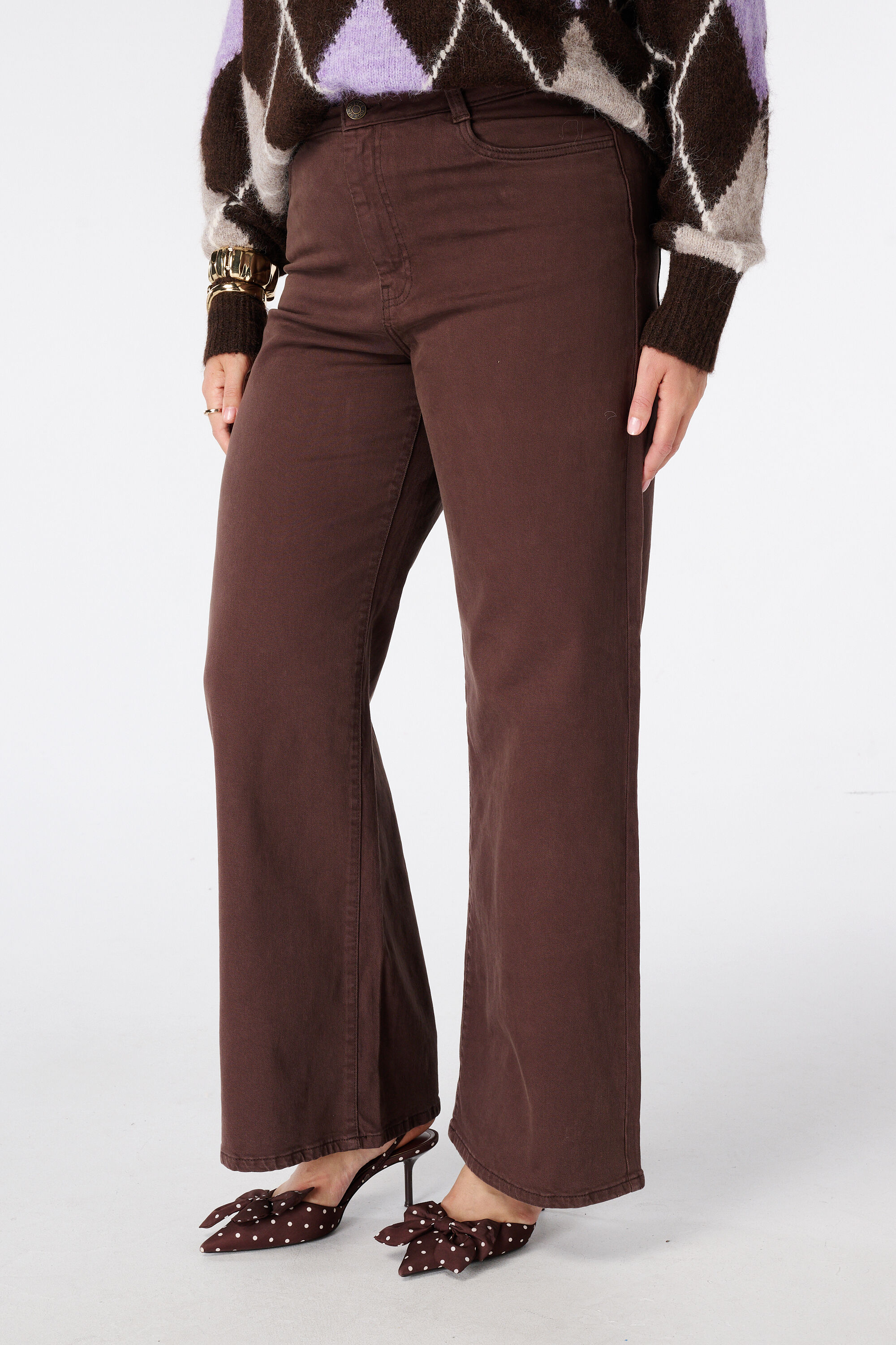 Wide leg jeans image number 3