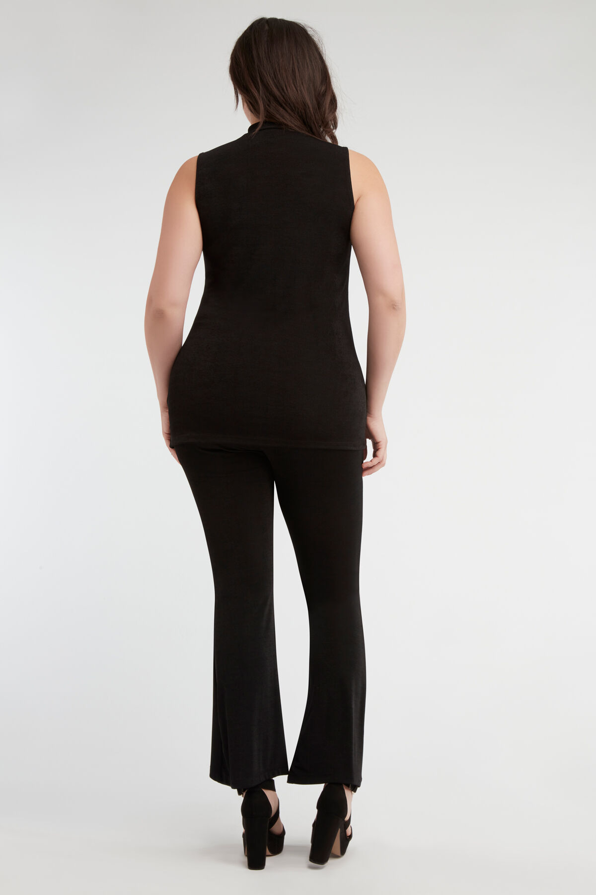 Flared legging image number 3