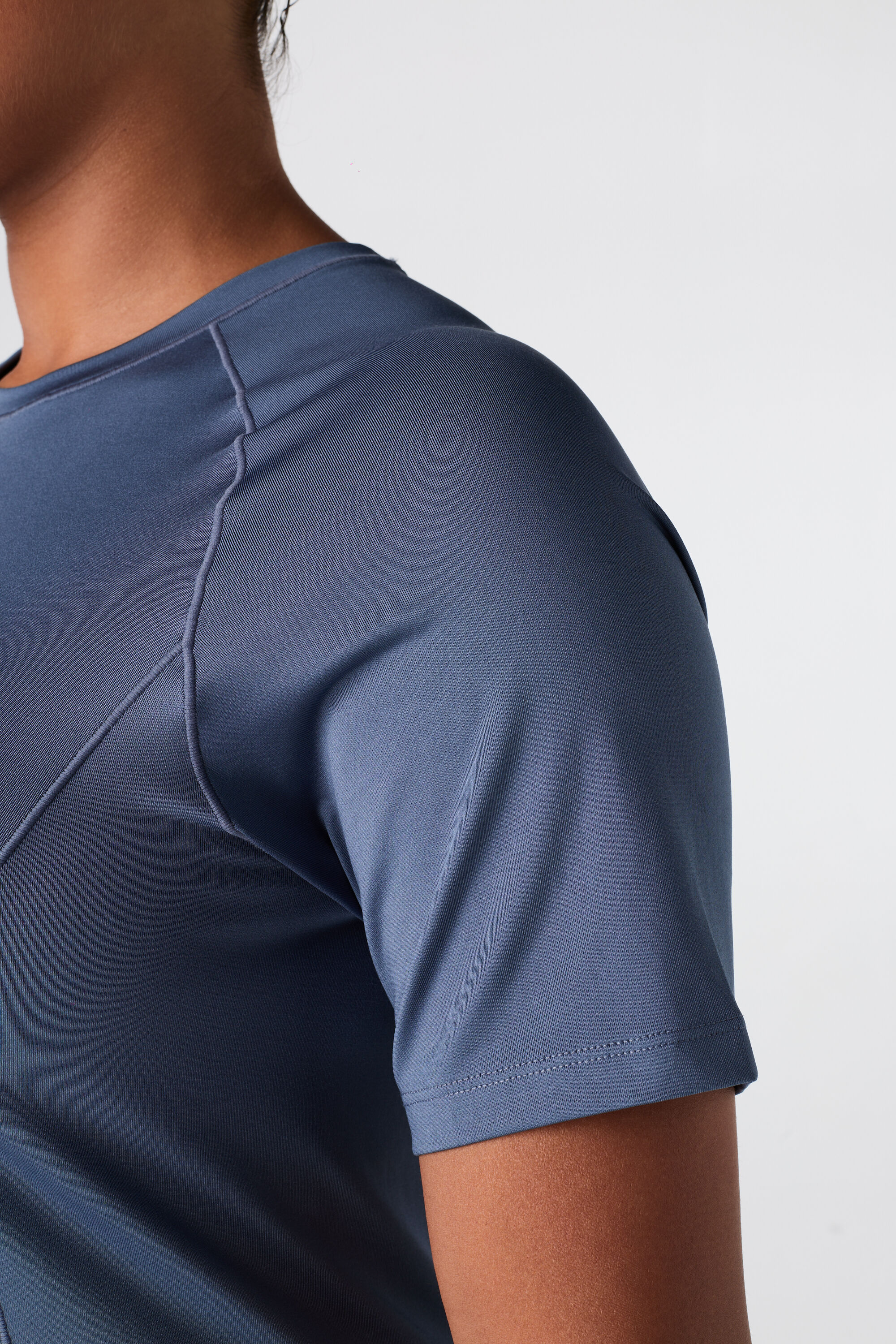 Sport t-shirt image number 6