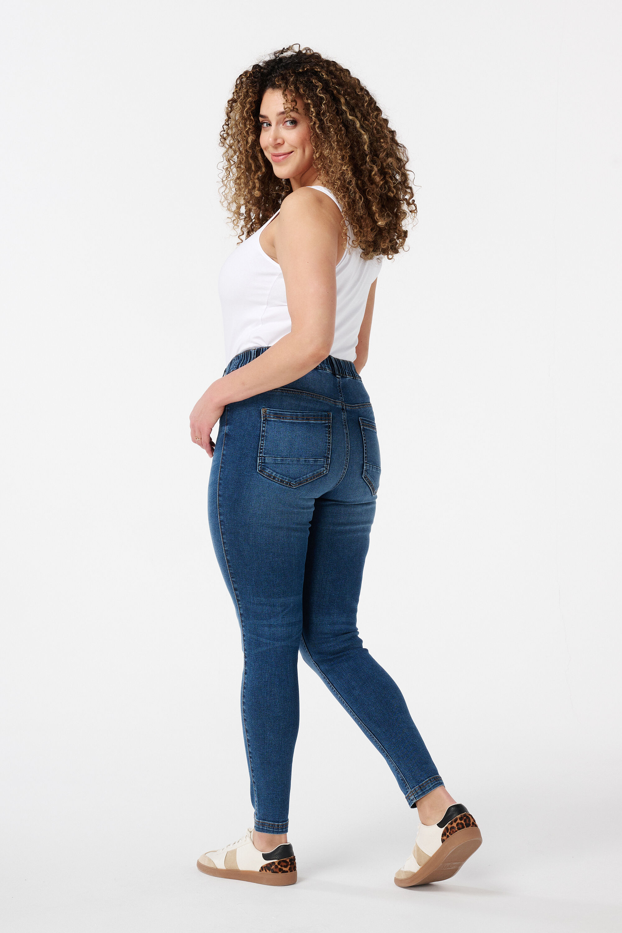 Skinny leg tregging image number 3