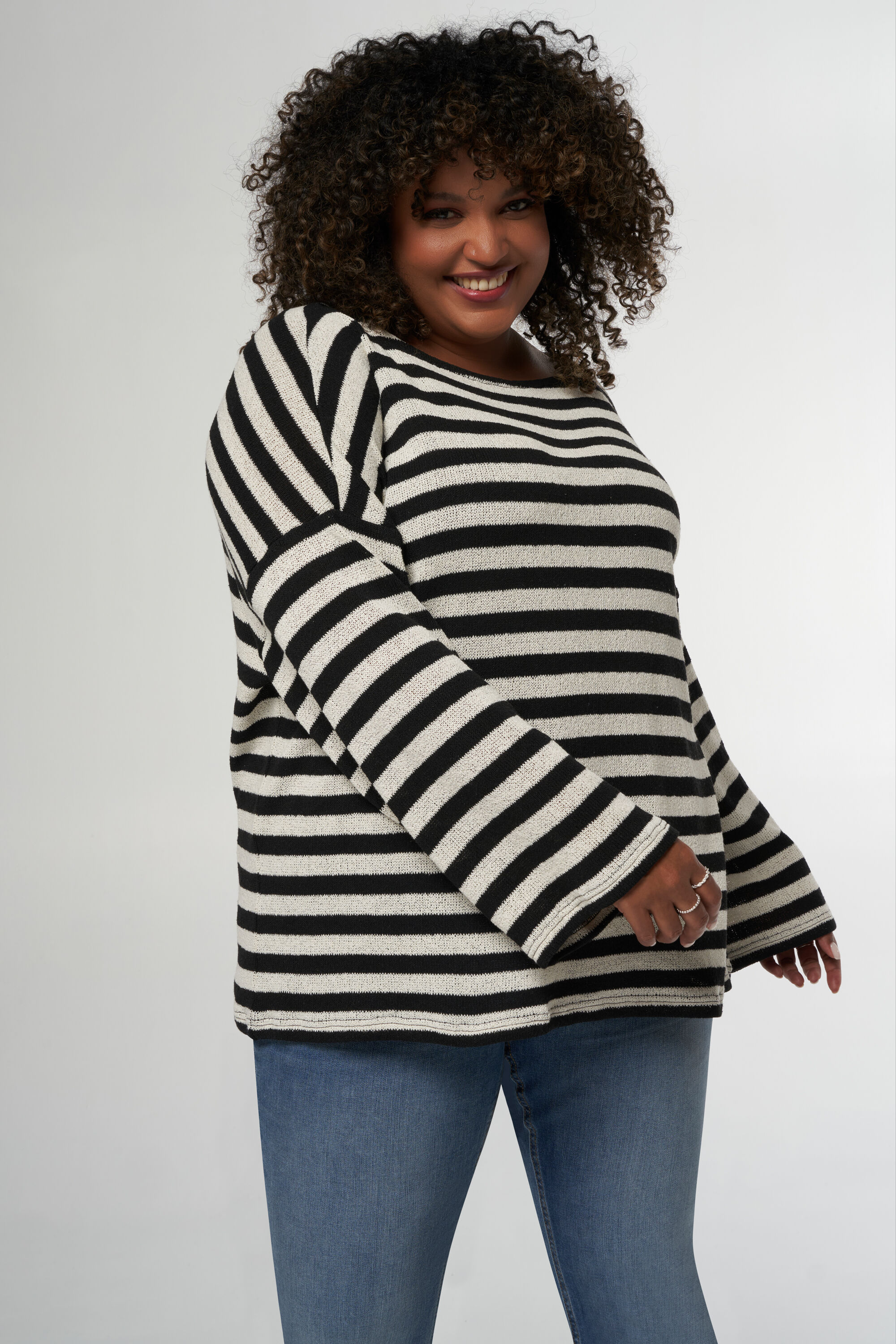 Top met lange uitlopende mouwen image number 5