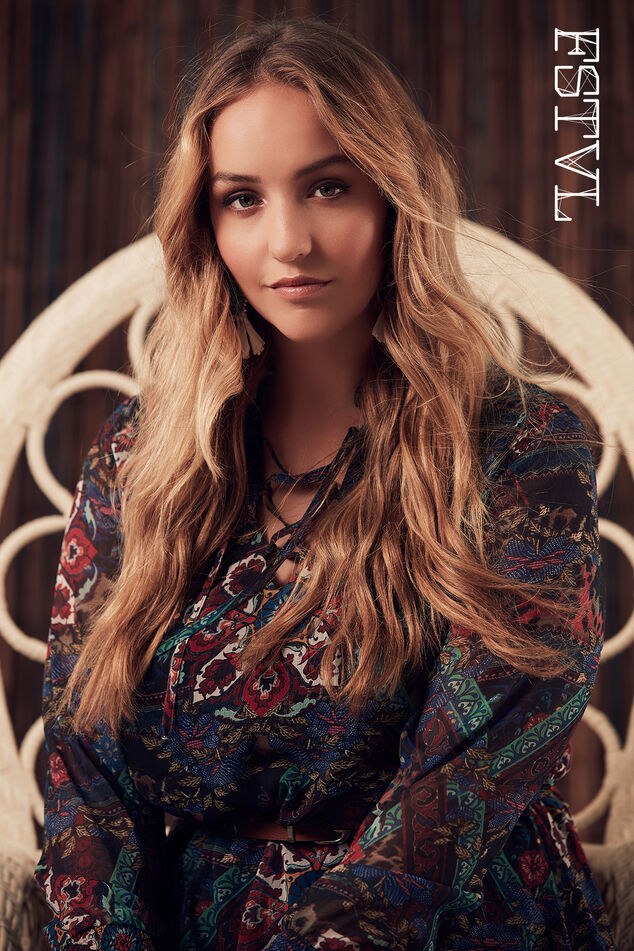 Wijdvallende jurk met volant image number 0