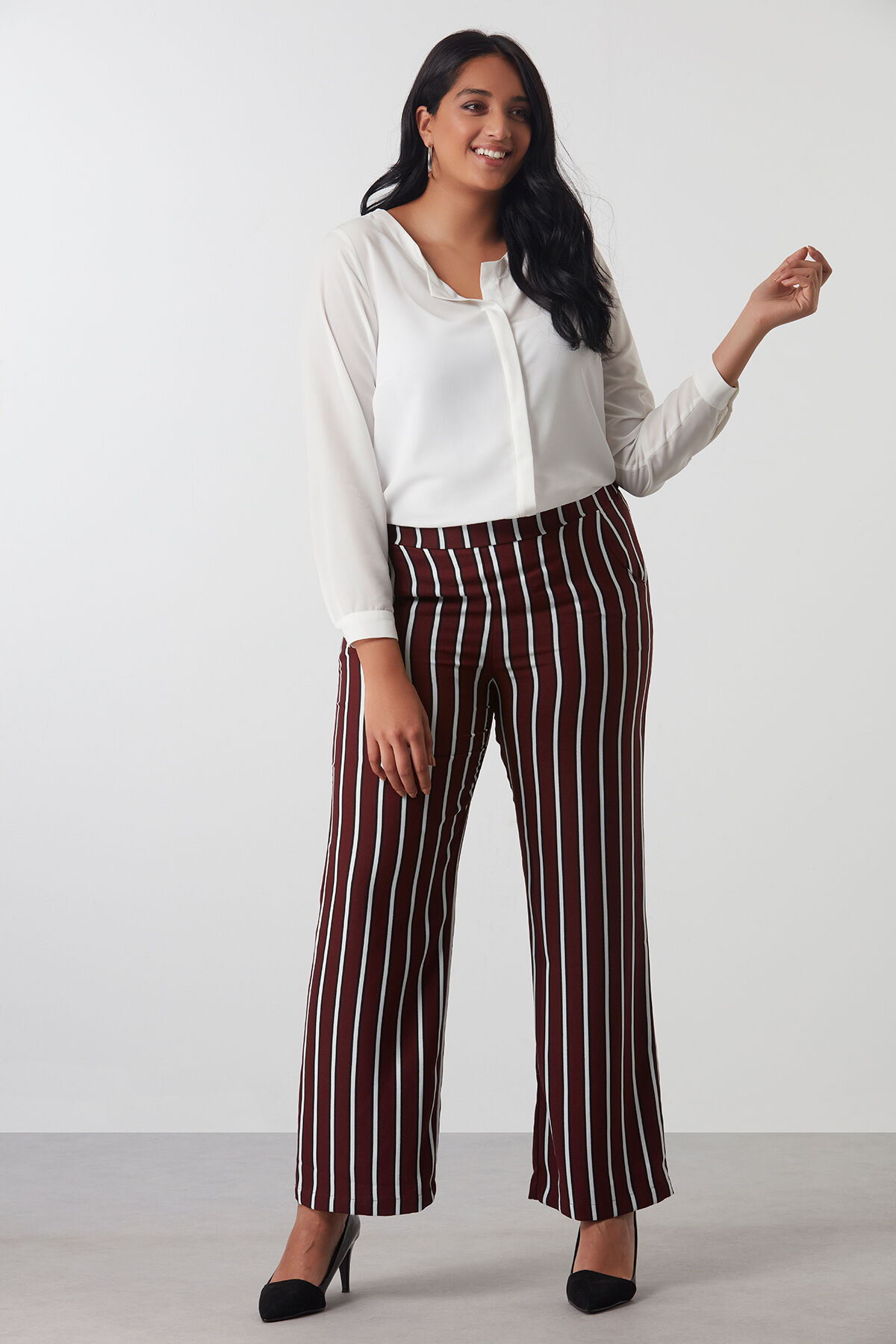 Gestreepte wijde broek image number 6