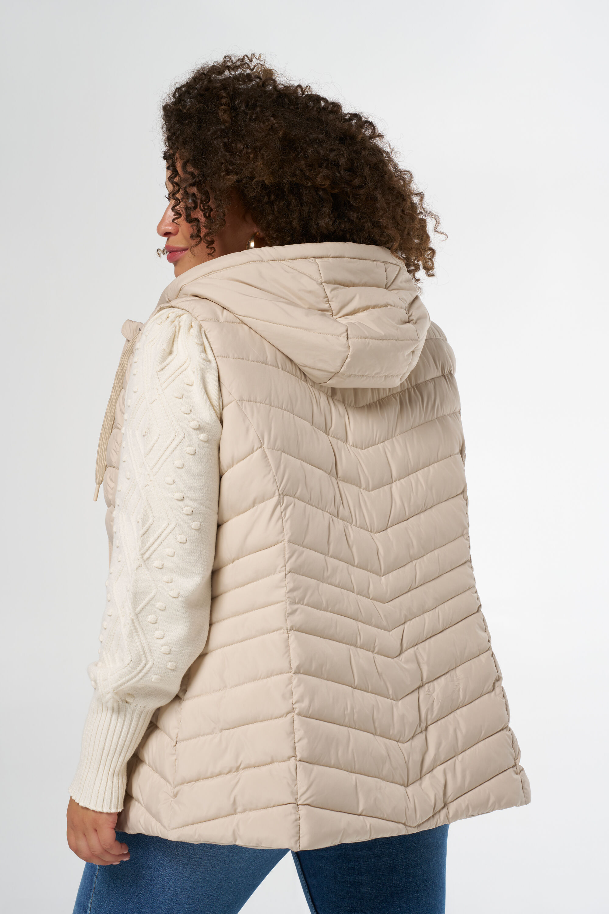 Licht gewatteerde bodywarmer image number 3