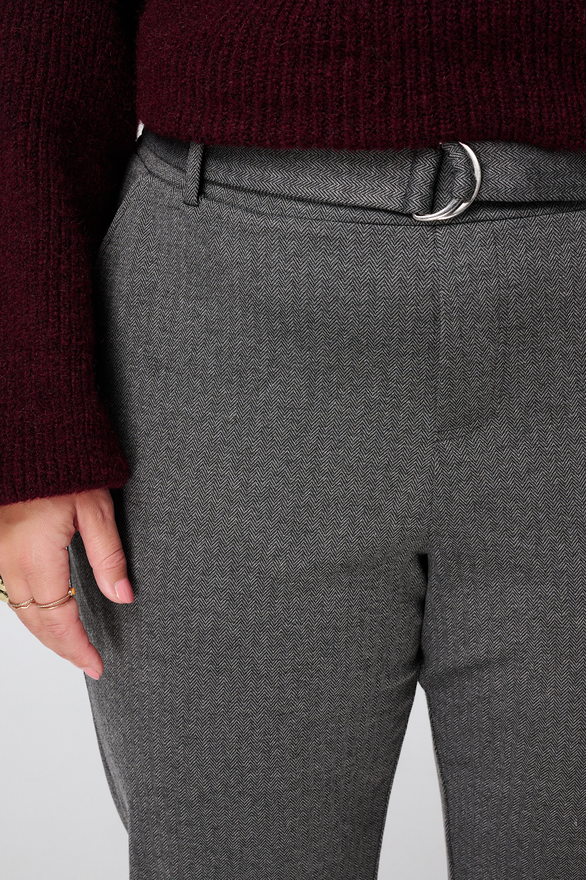 Slim fit pantalon met ceintuur image number 4