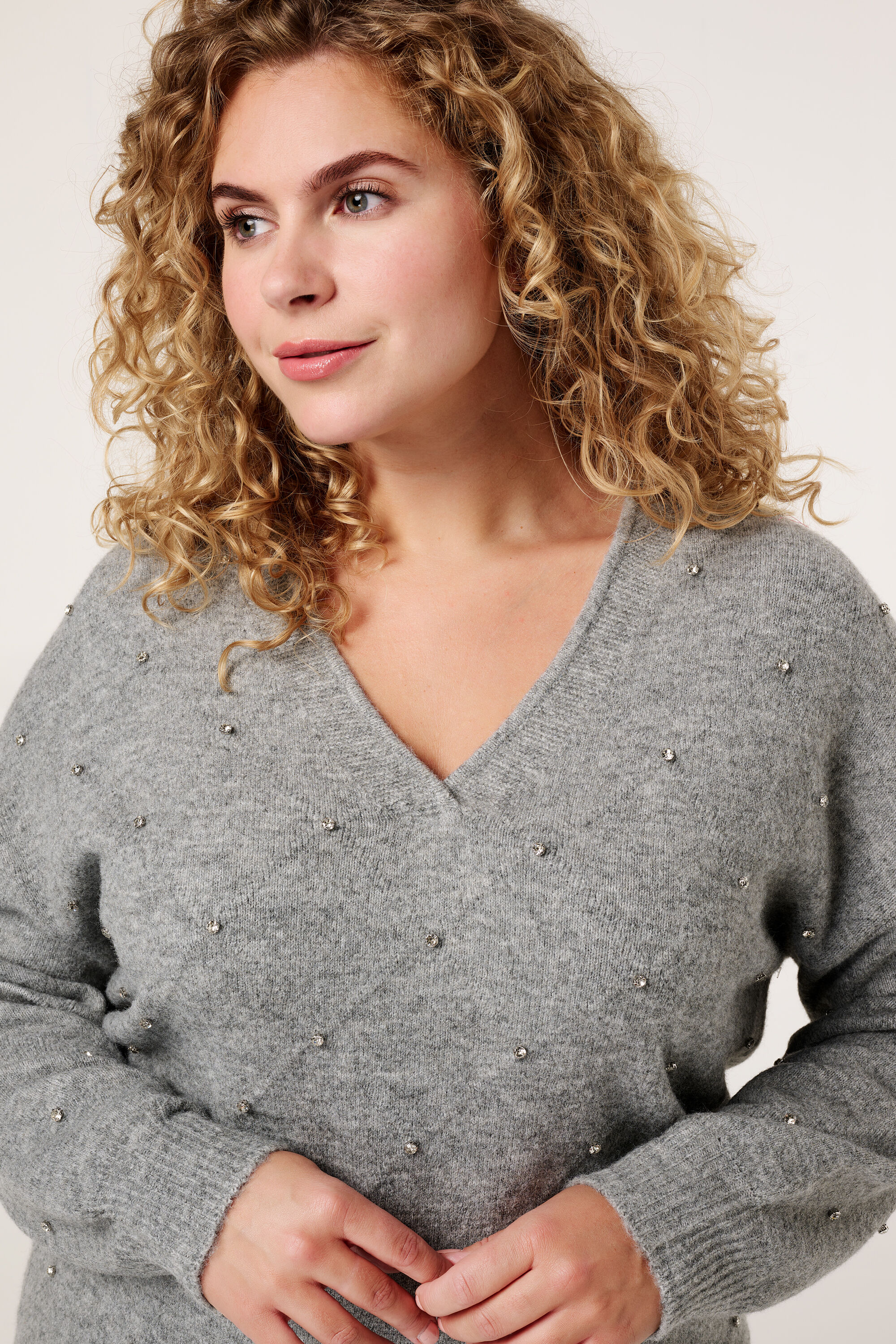 Trui met diamandjes image number 4