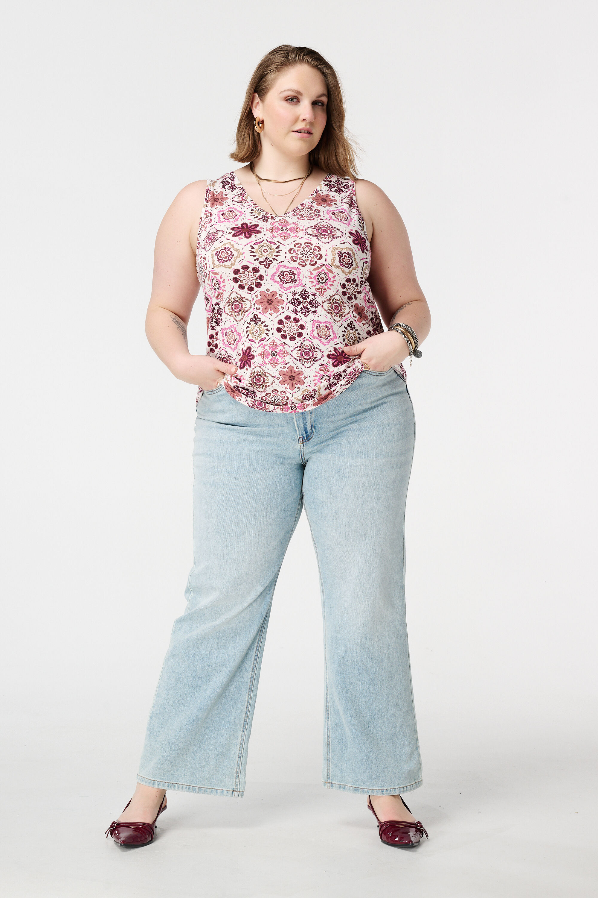 Singlet met v-hals en print image number 5