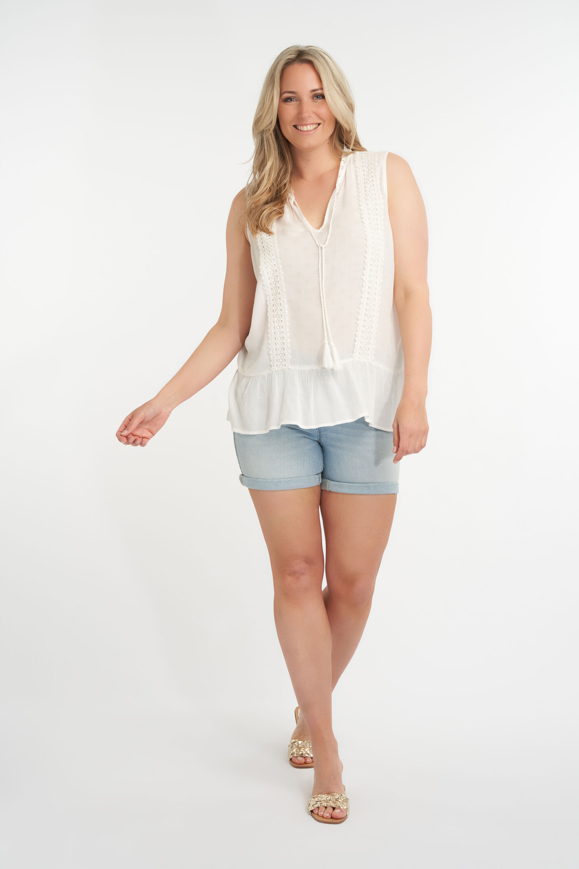 Mouwloze blouse met kant image number 4