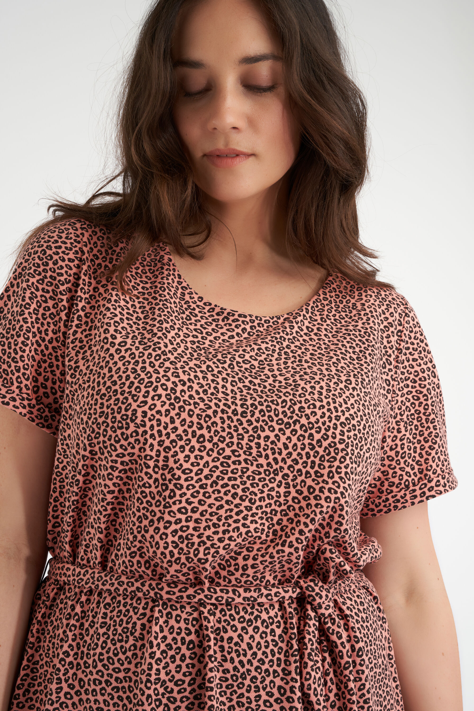 Jurk met strikceintuur image number 5