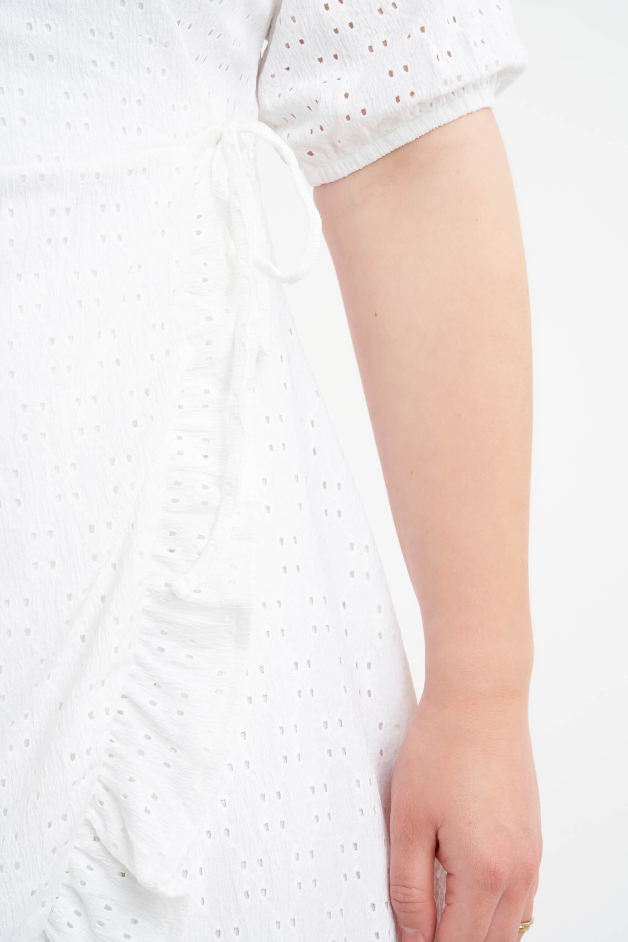 Wikkeljurkje met broderie anglaise image number 4