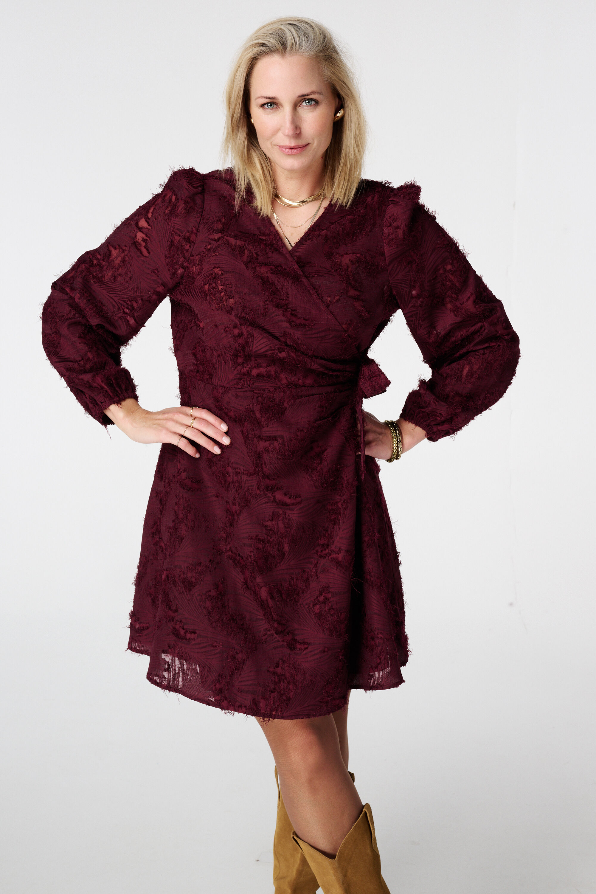 Jurk met kantstructuur en overslaglook image number 5