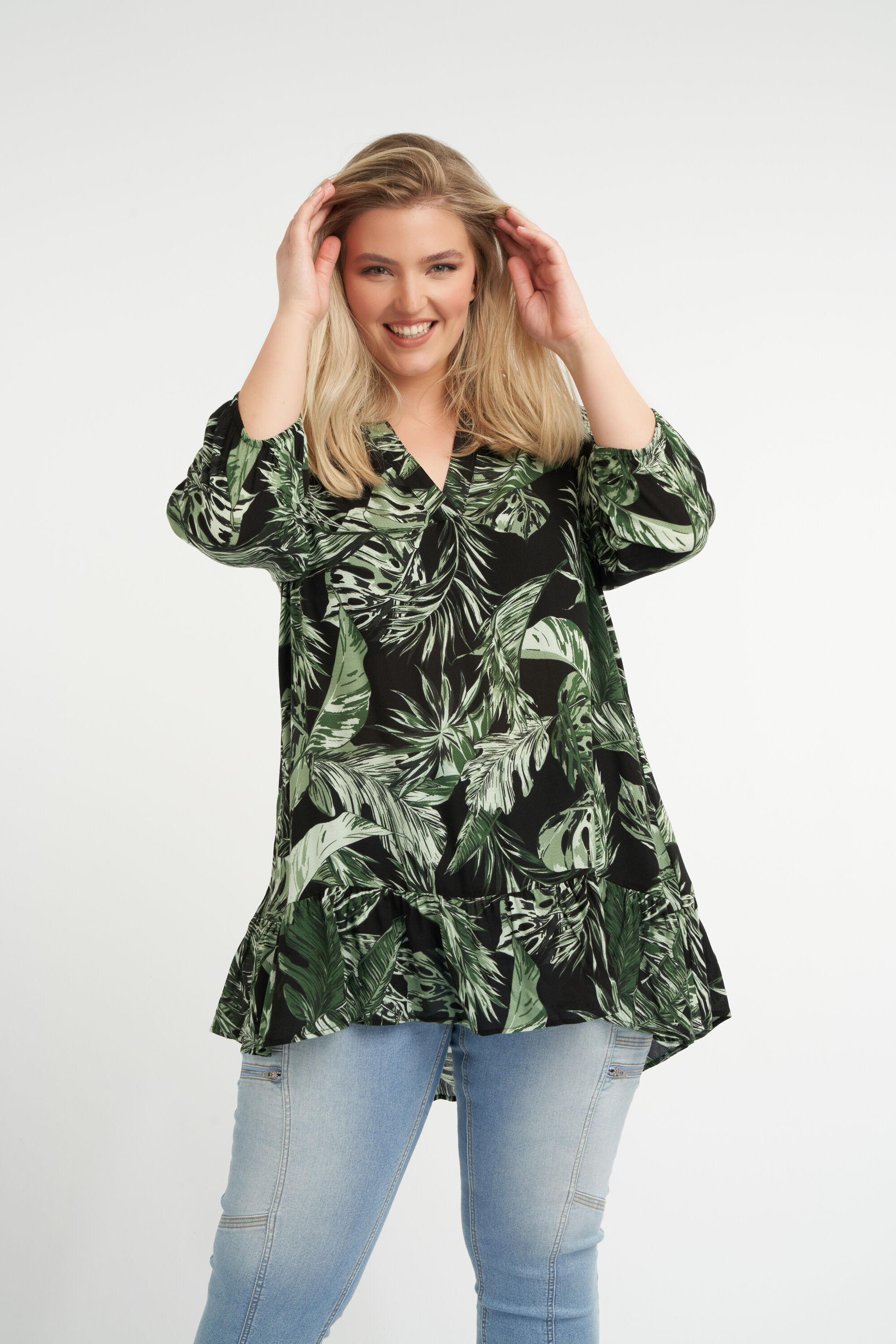 Blouse met volant image number 0