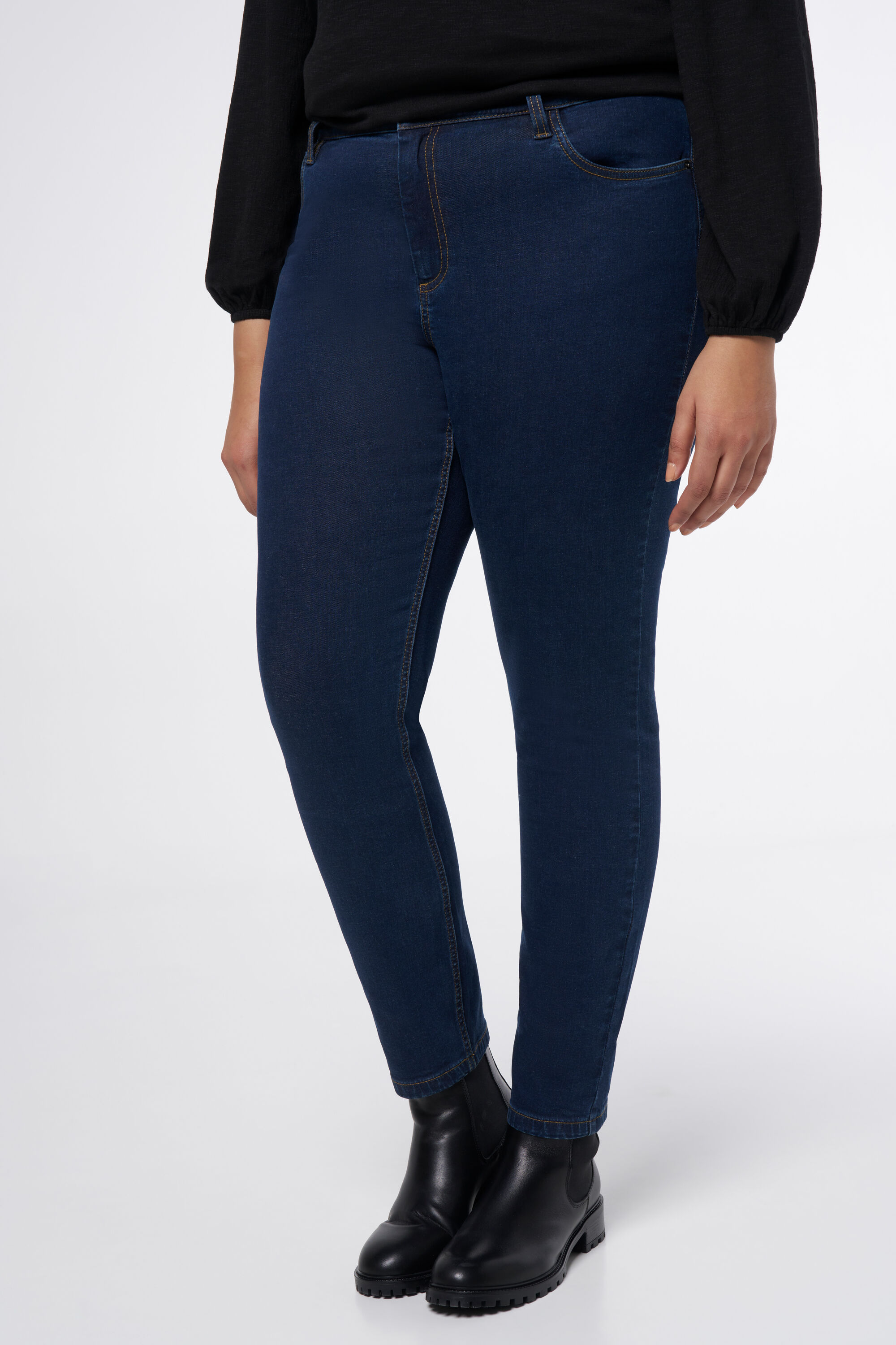 Slim leg jeans IRIS met stretch image number 5