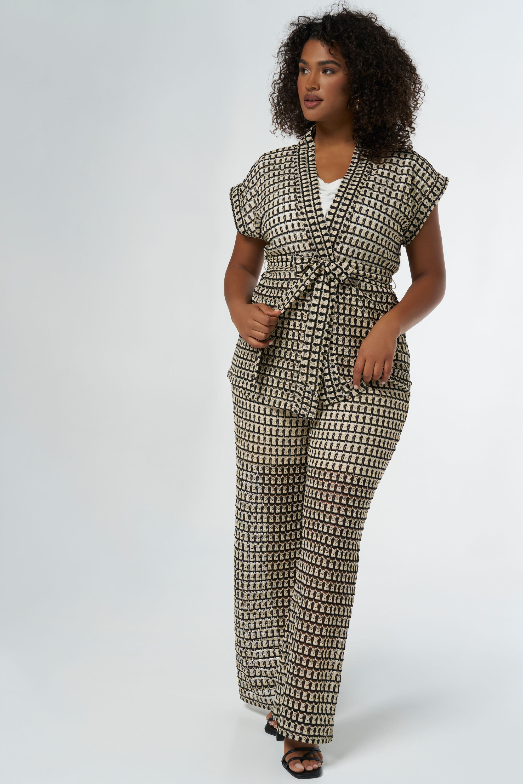 Gehaakte gilet met ceintuur image number 5