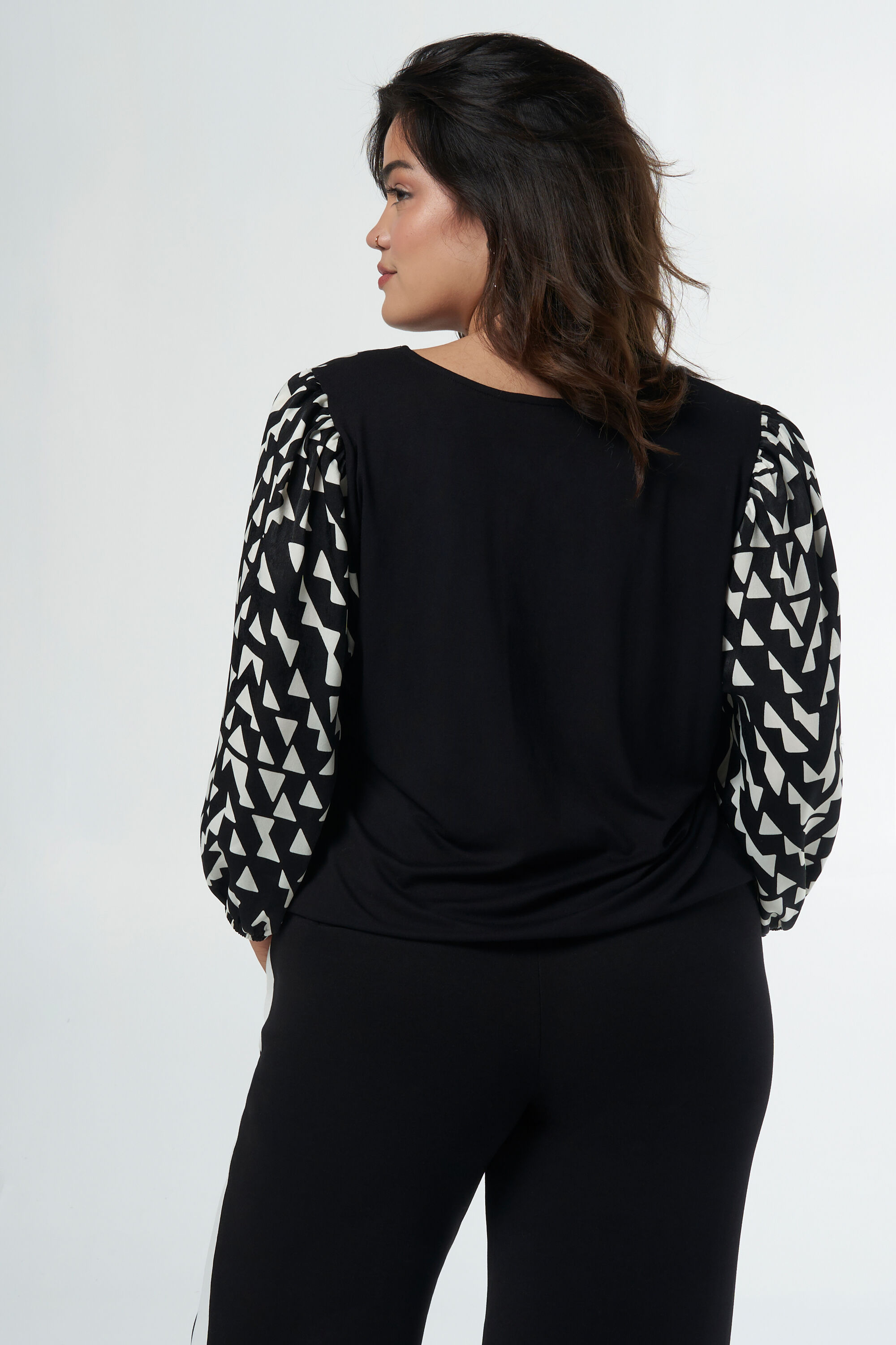 Top met satijnlook image number 3