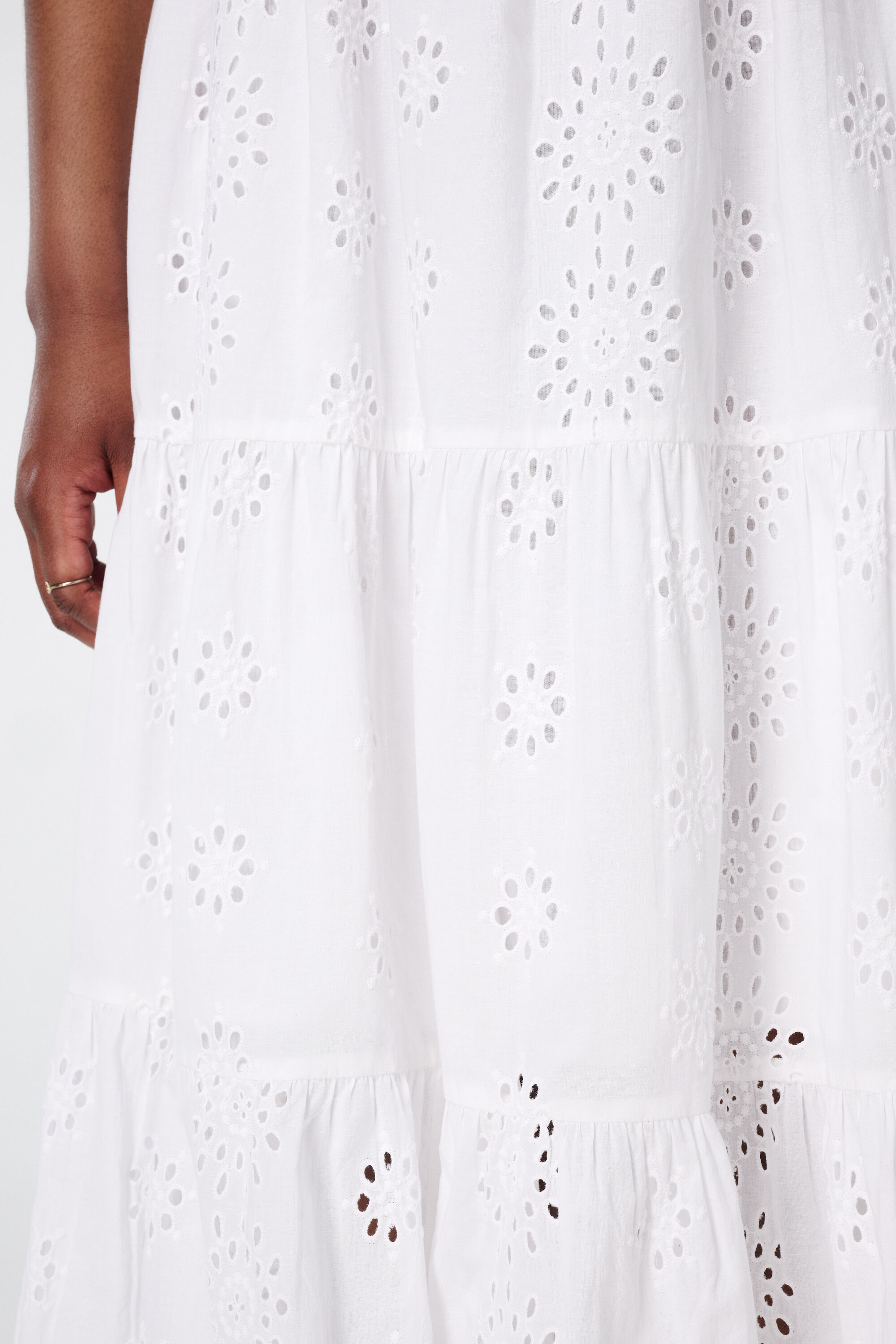 Jurk met broderie patroon image number 5