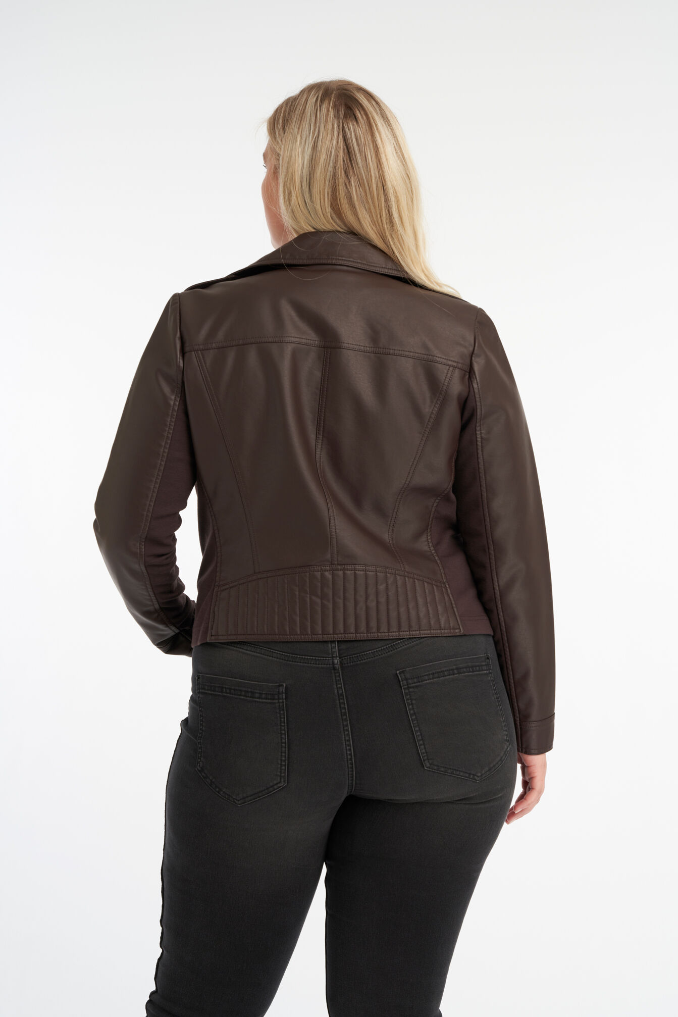 Imitatieleren bikerjack image number 3