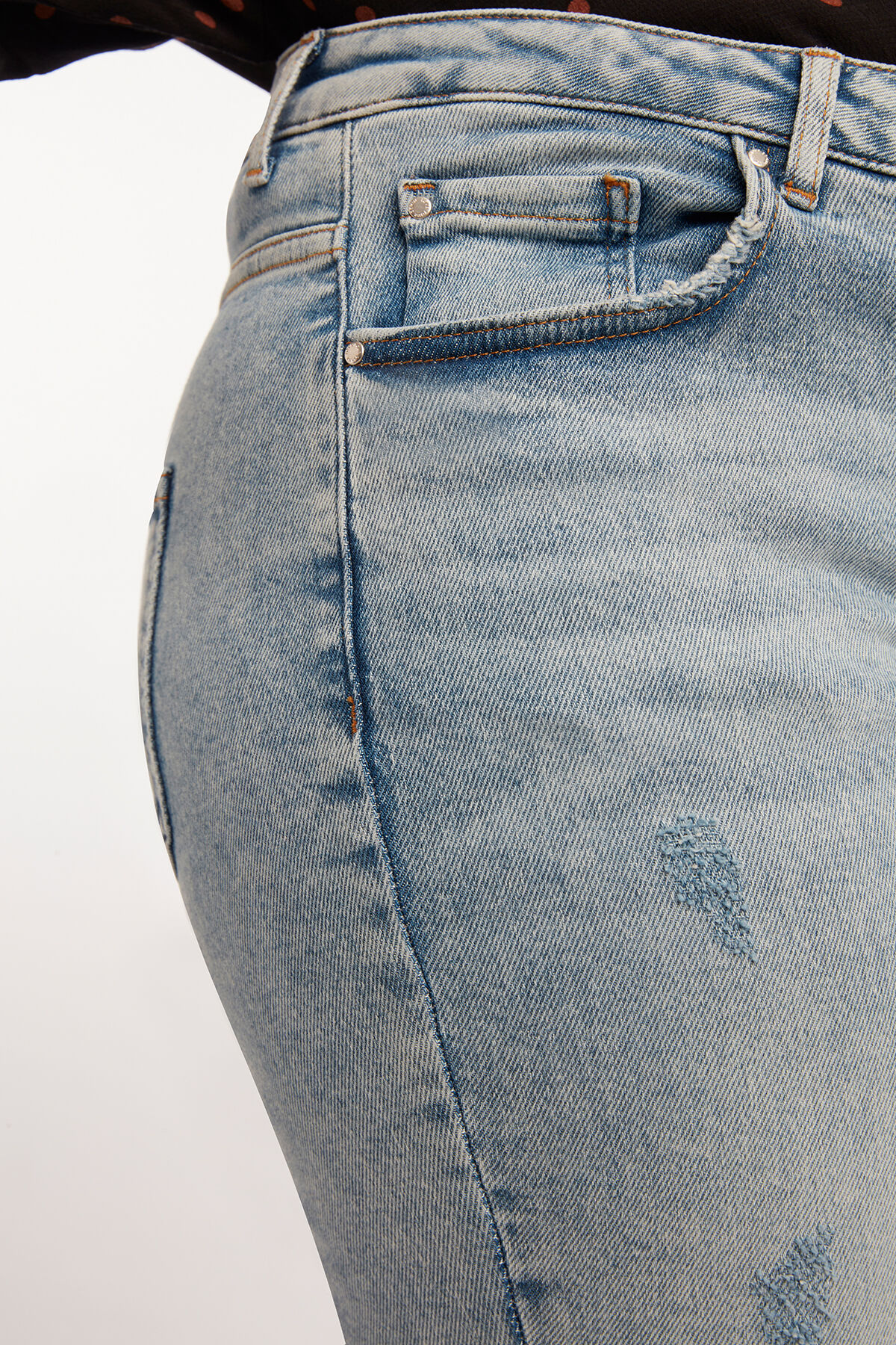 Cropped straight leg jeans LILY image number 5