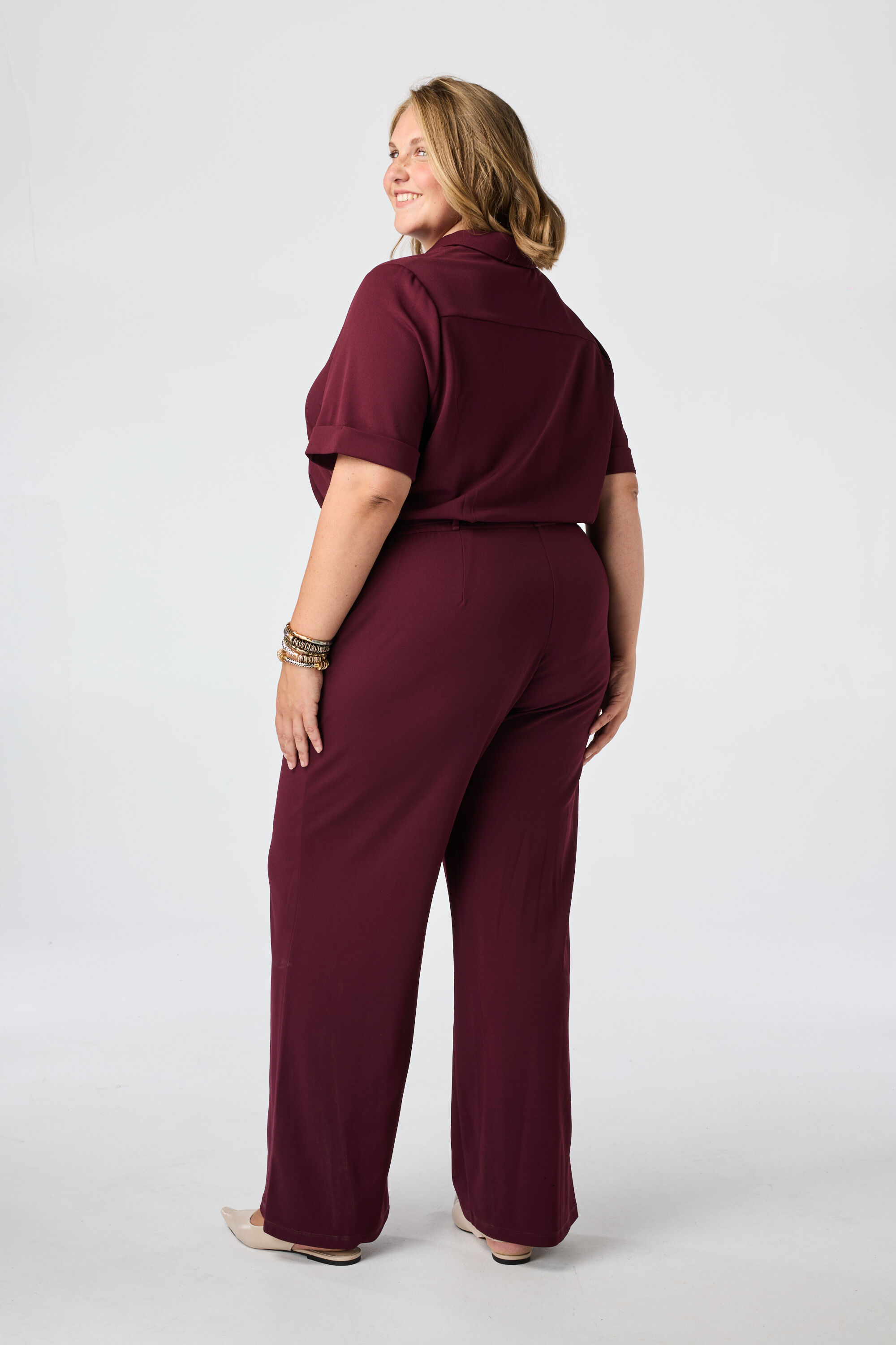Jumpsuit met gouden ketting ceintuur image number 3
