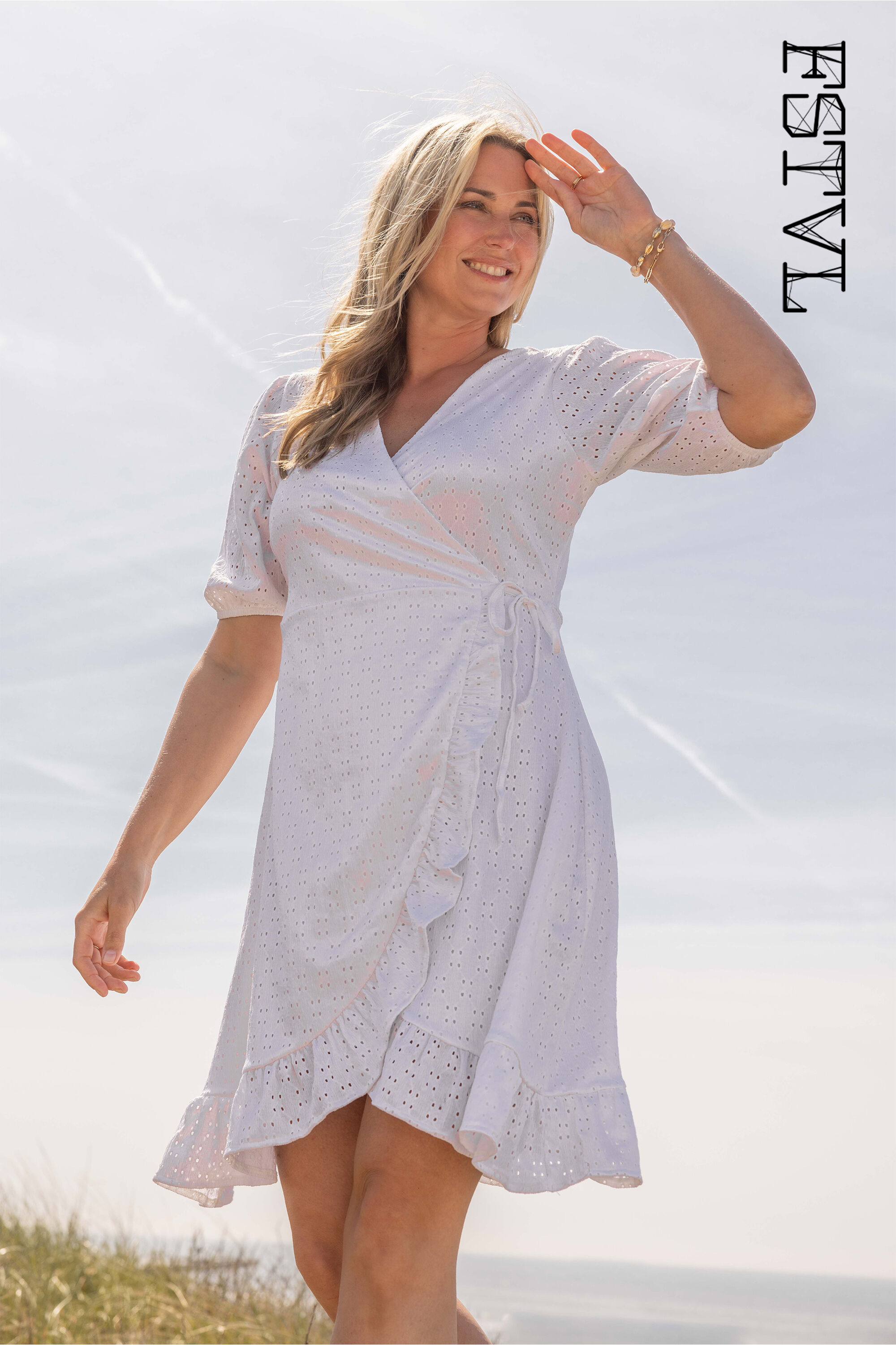 Wikkeljurkje met broderie anglaise image number 0