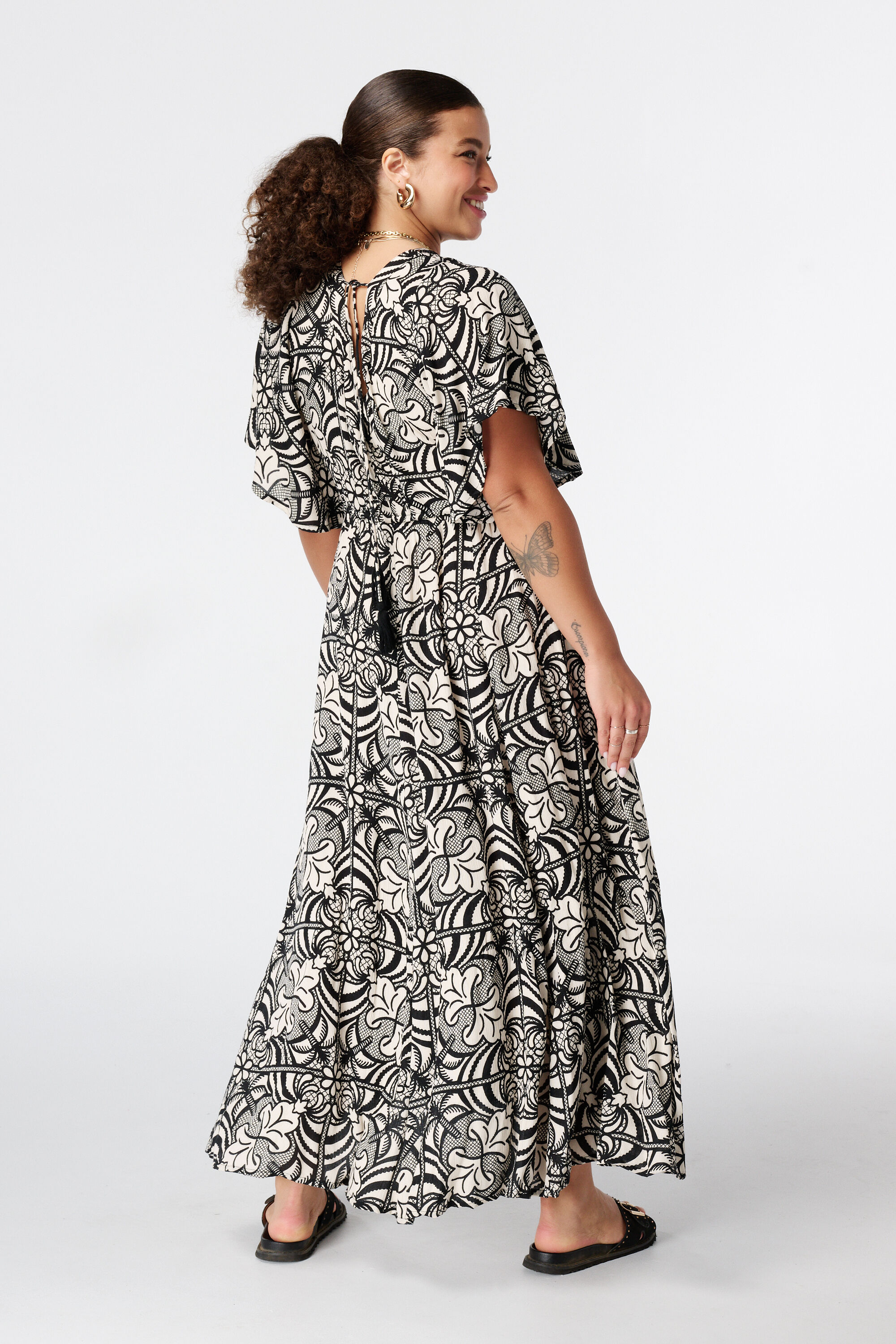 Maxi jurk met vlindermouwen image number 3