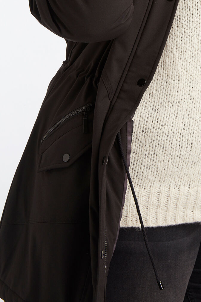 Softshell parka image number 5