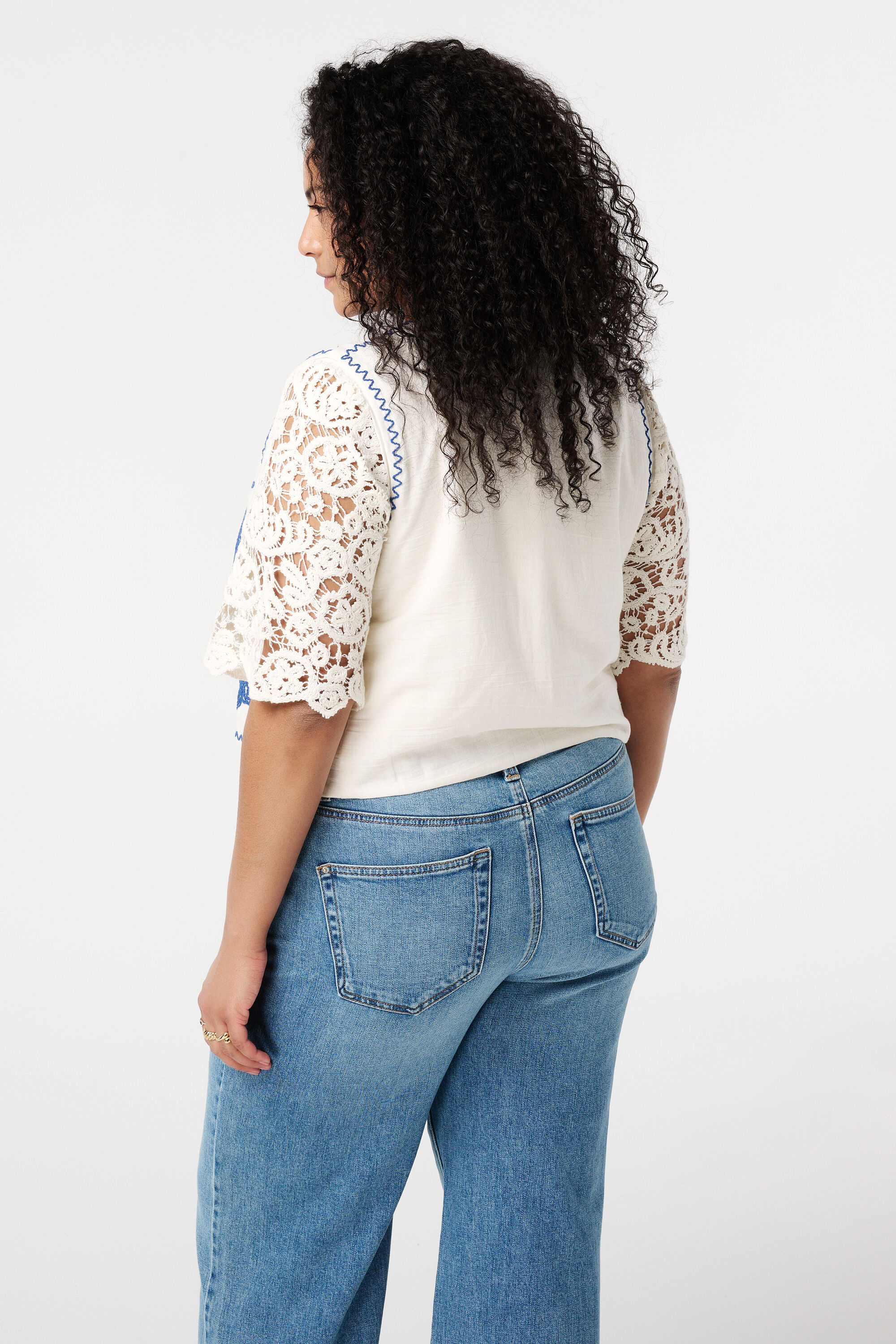 Gilet met borduursels image number 3