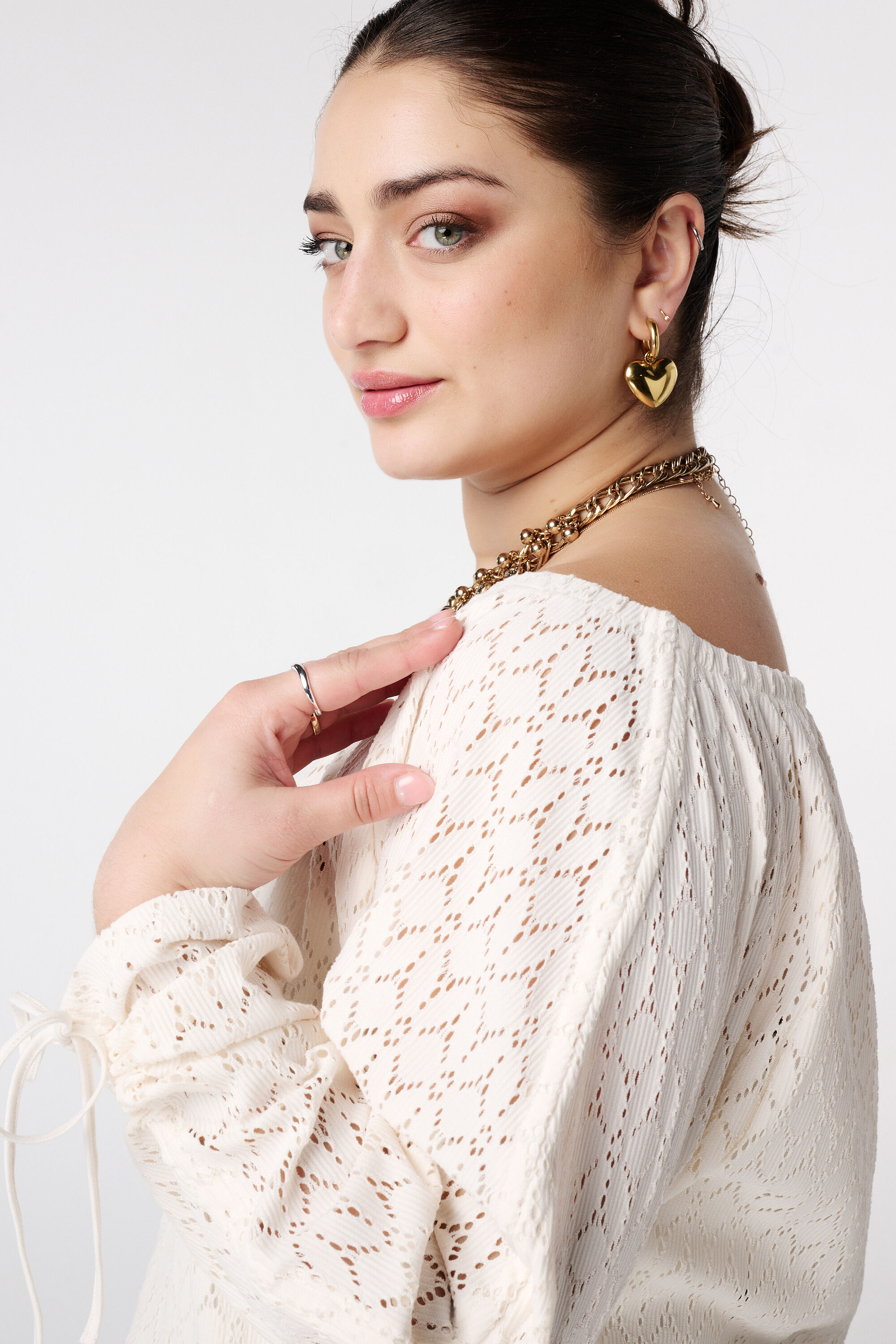 Top met opengewerkt dessin image number 4