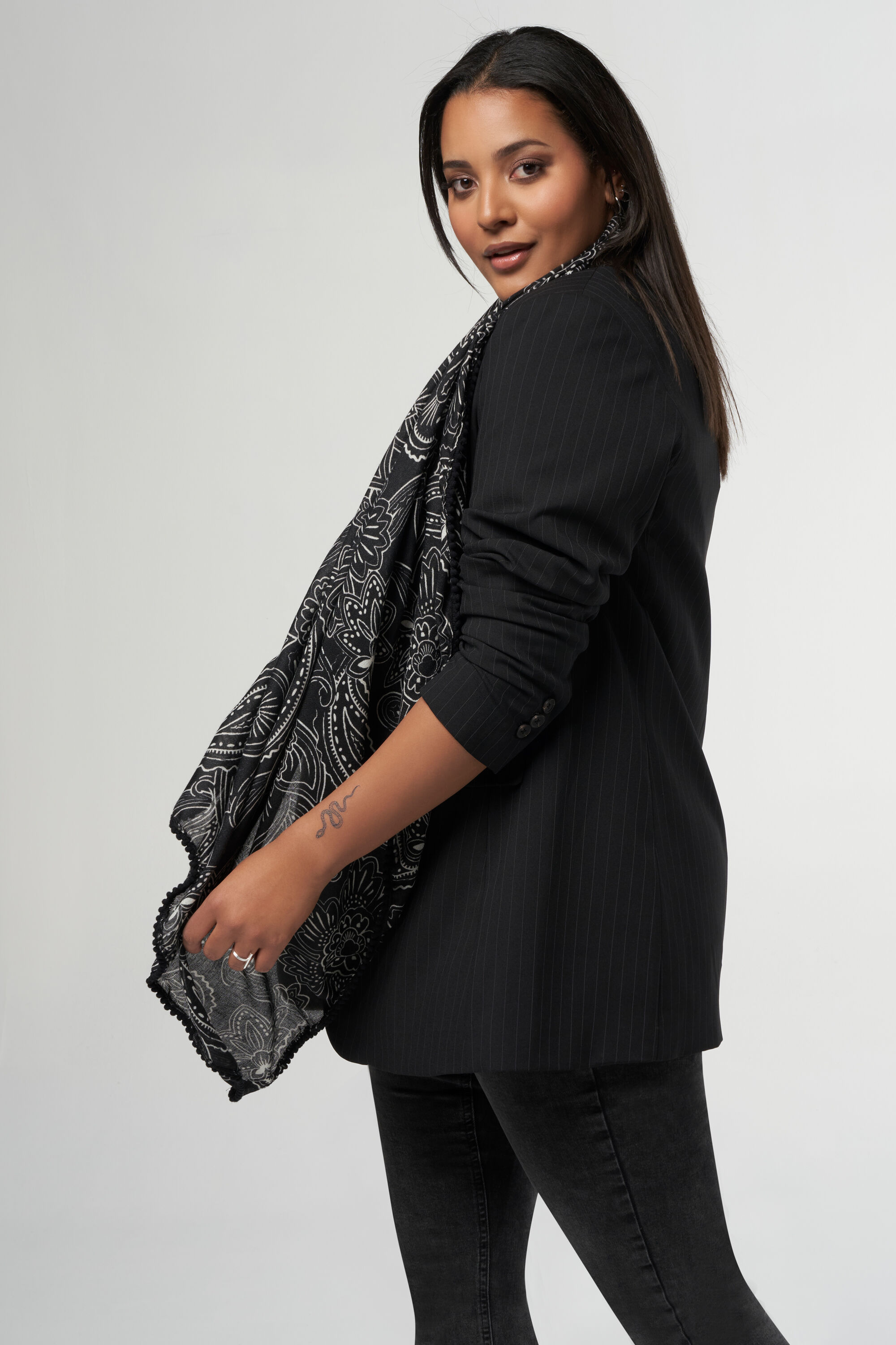 Sjaal met paisley print image number 3