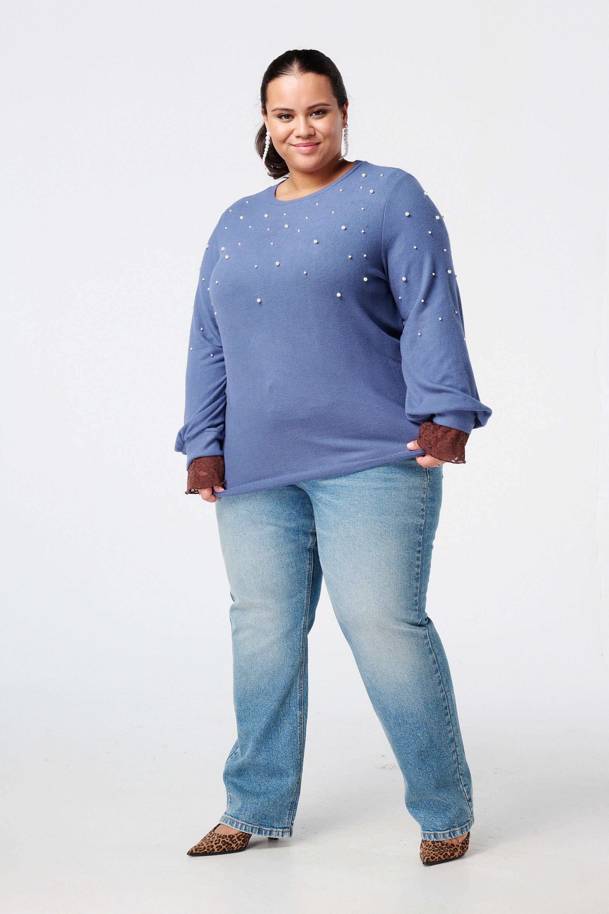 Brushed trui met parel opdruk image number 5