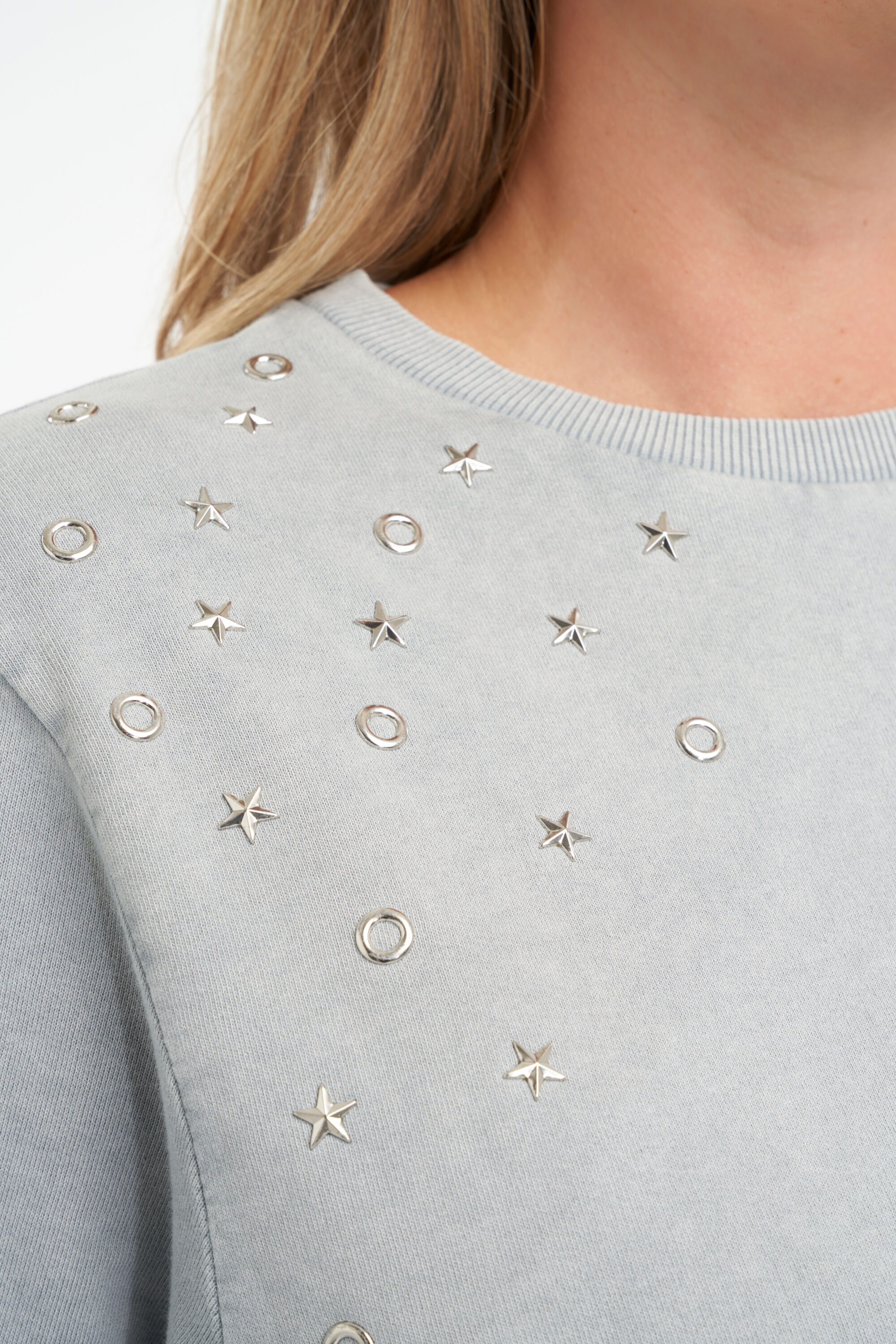 Sweater image number 5