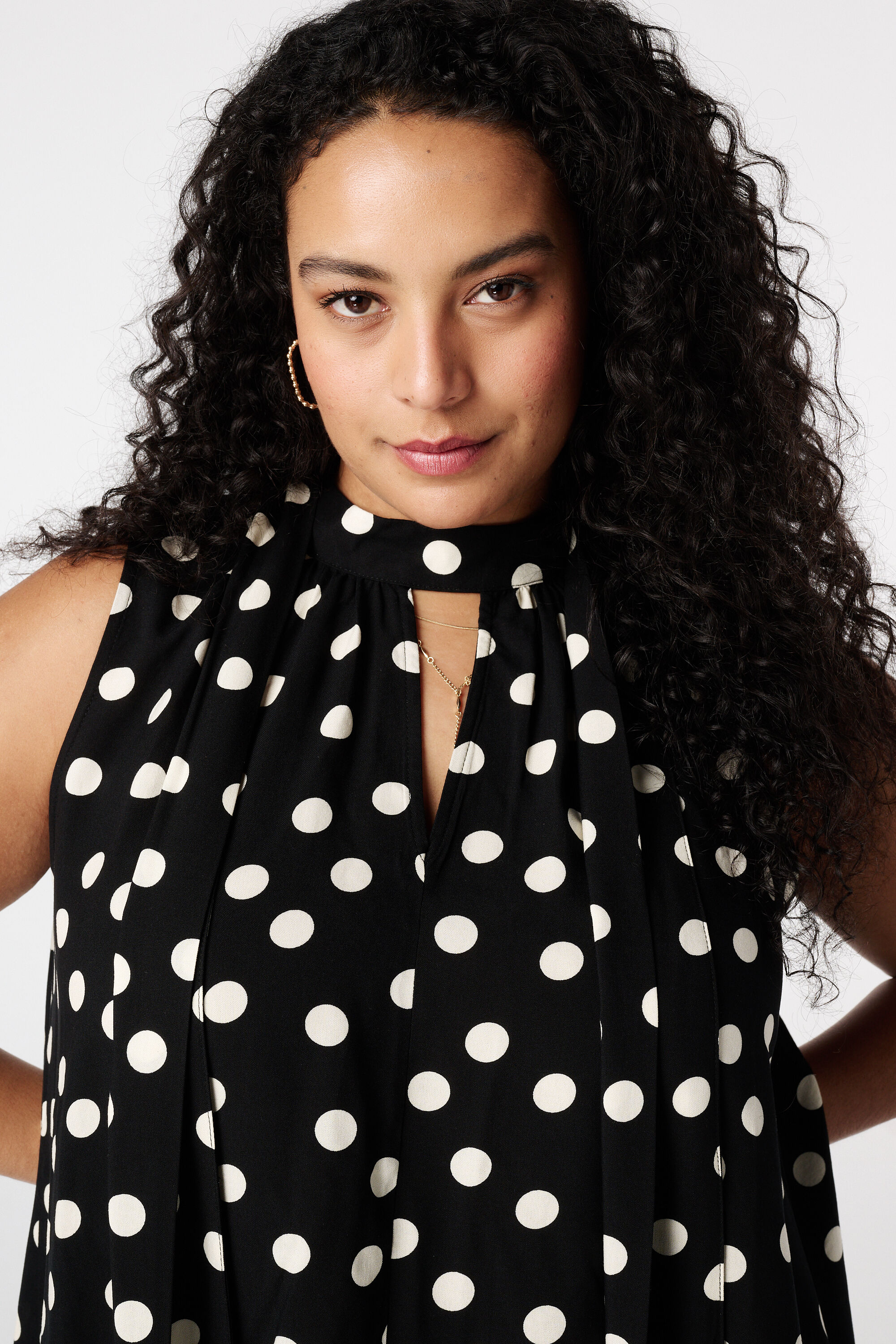 Polka dot blouse met sjaaltje image number 4
