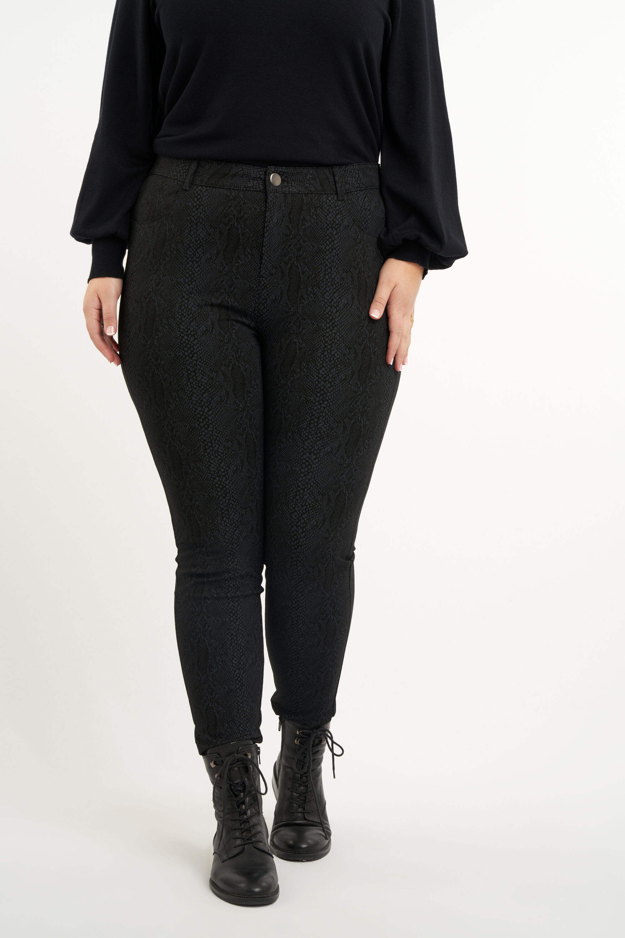 Broek met slangenprint image number 0