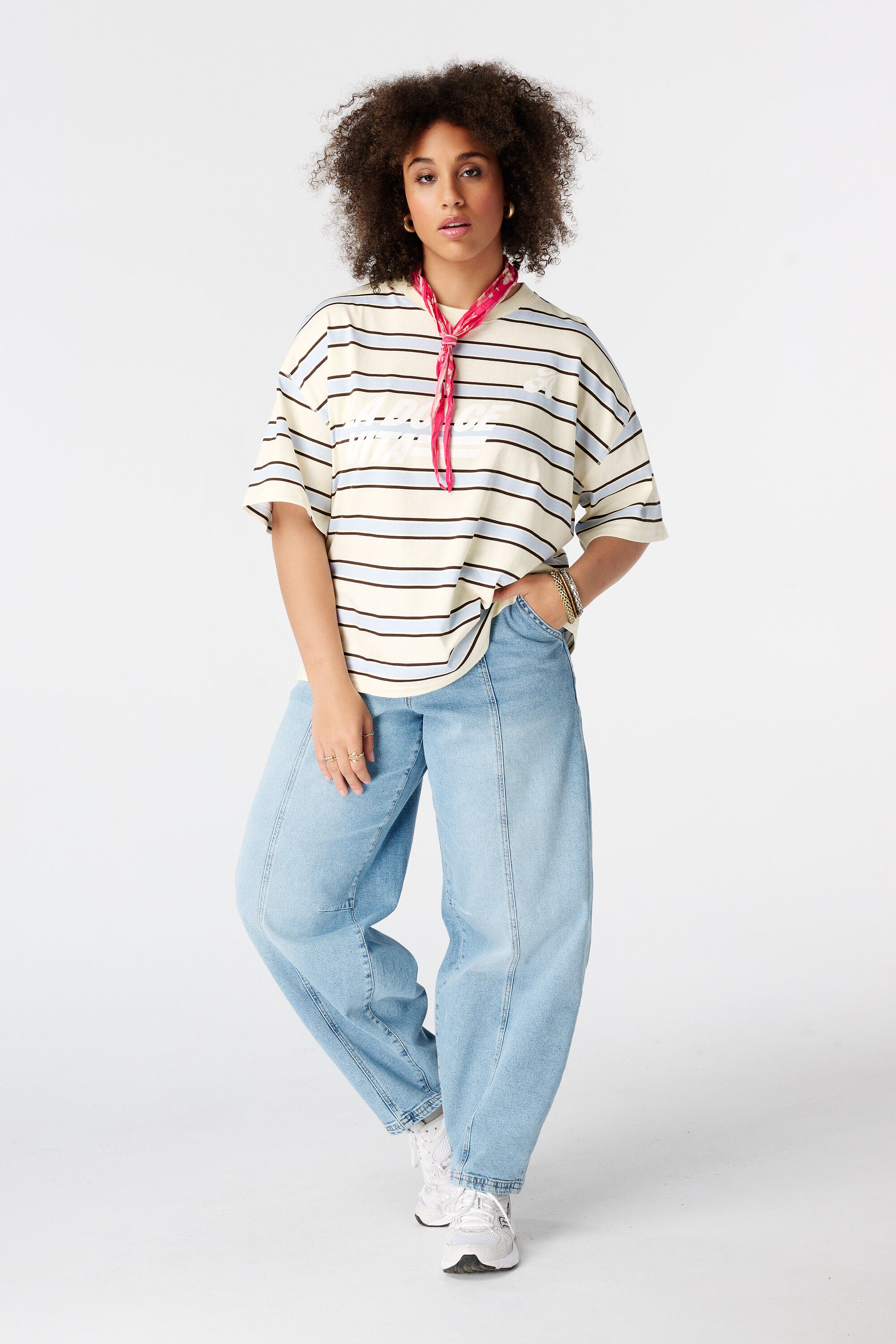 Oversized t-shirt met artwork image number 5