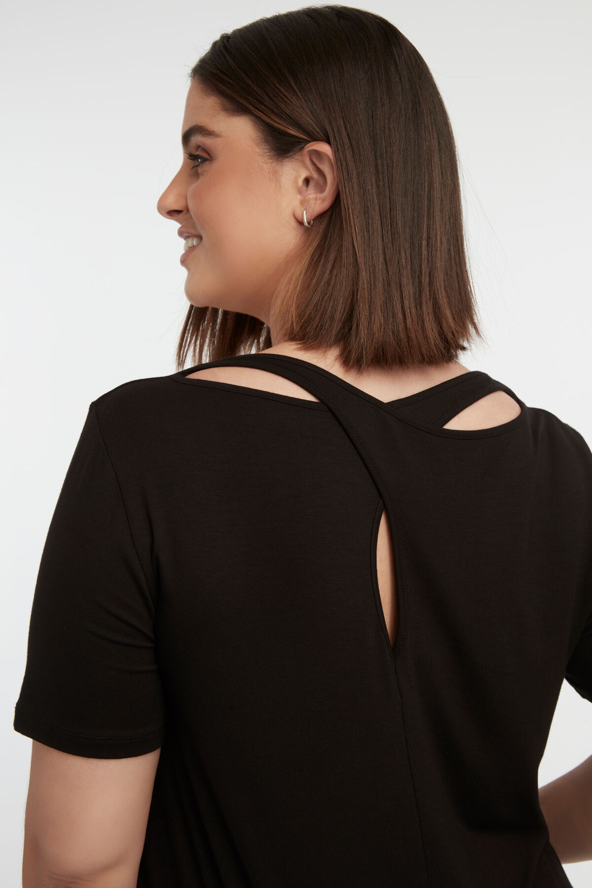 Effen lang T-shirt met rugdetail  image number 3