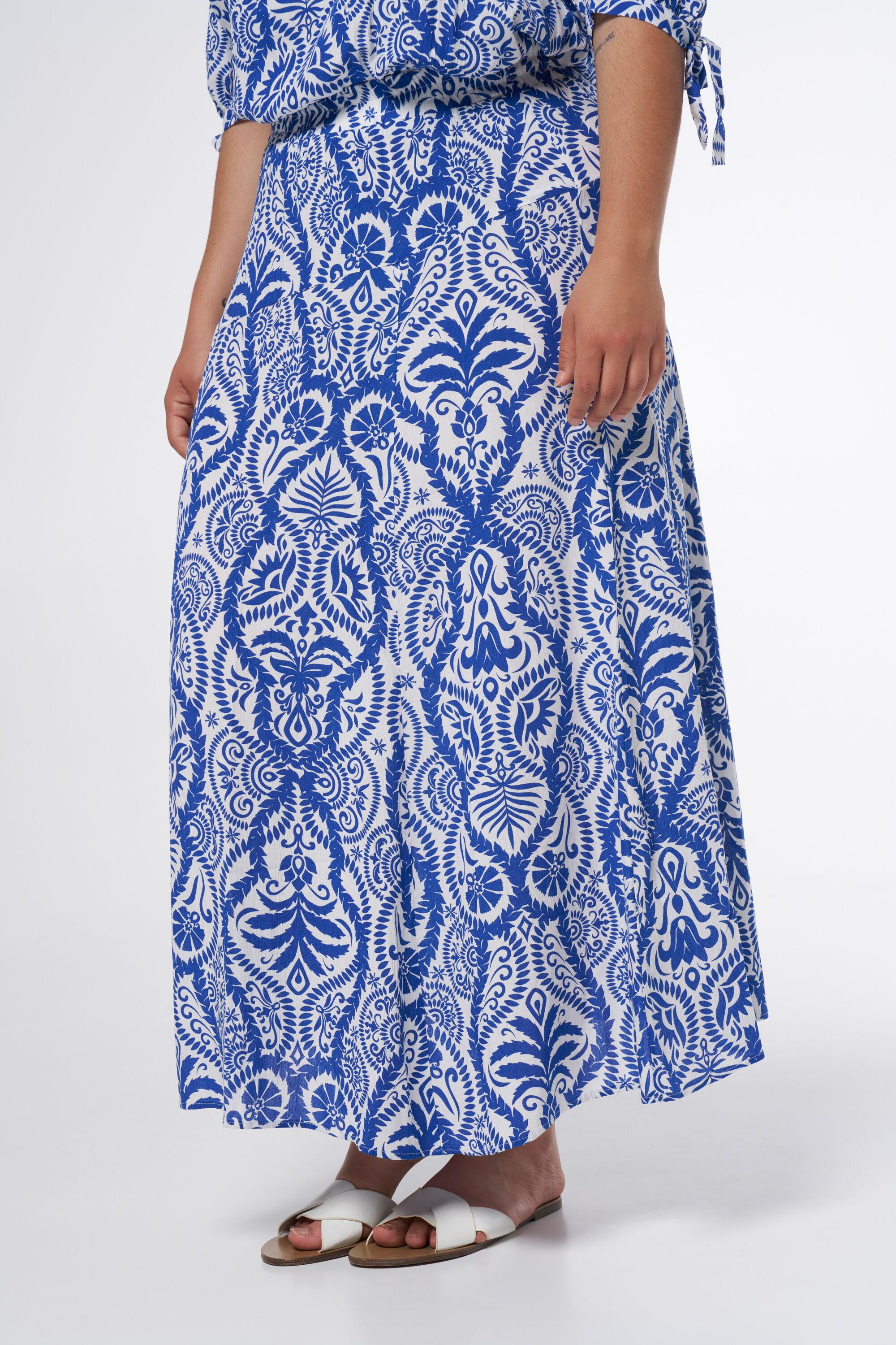 Midi rok met split image number 5