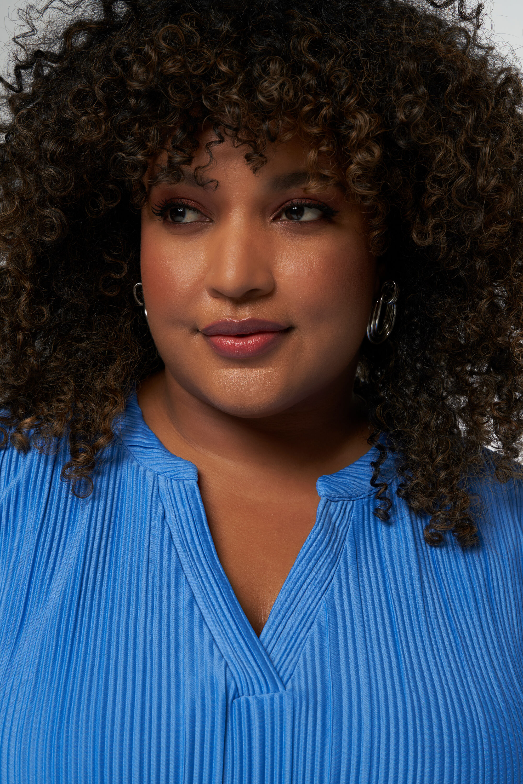 Rechtvallende top met v-hals image number 4