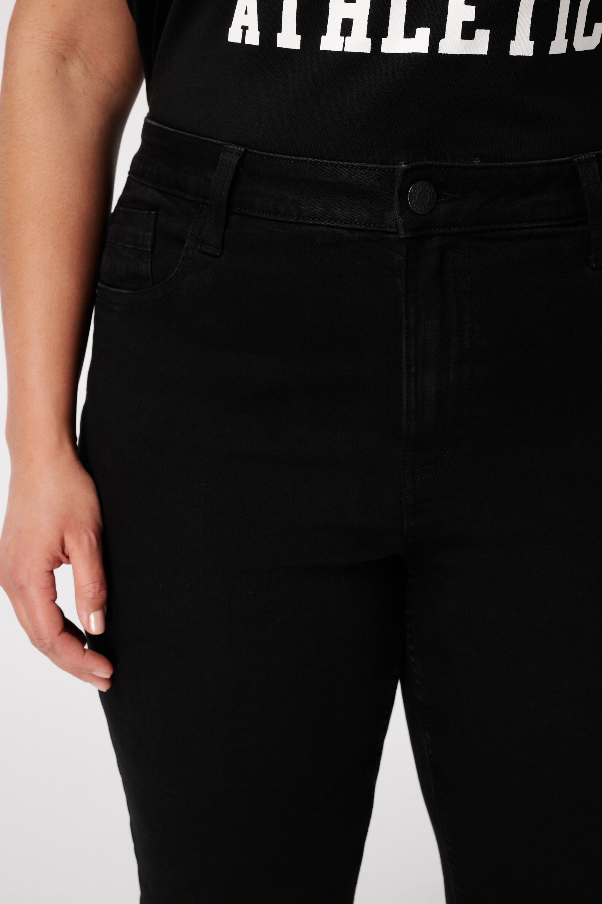 Straight leg jeans LILY Lengtemaat 30 image number 4